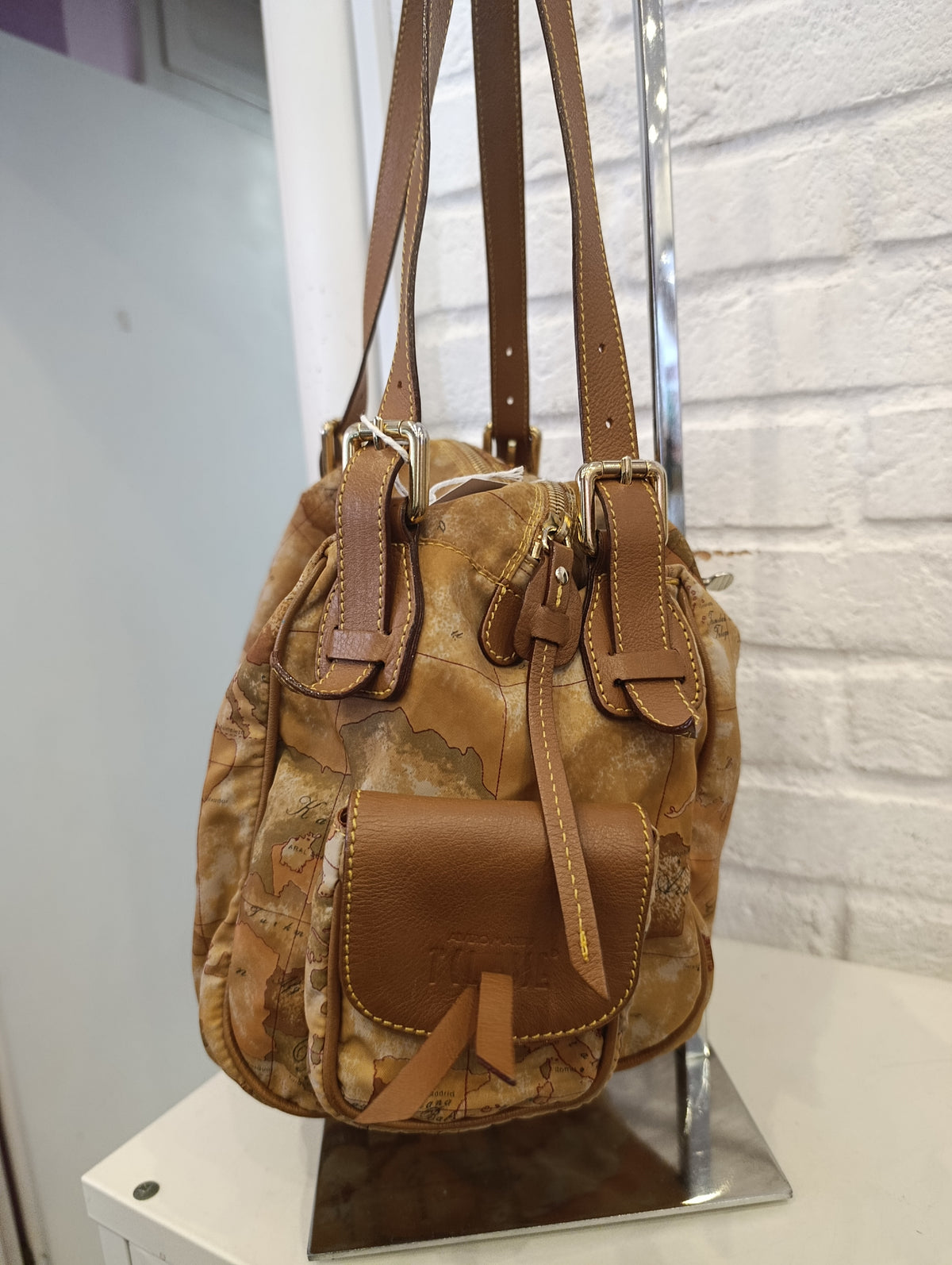 Borsa Alviero martini