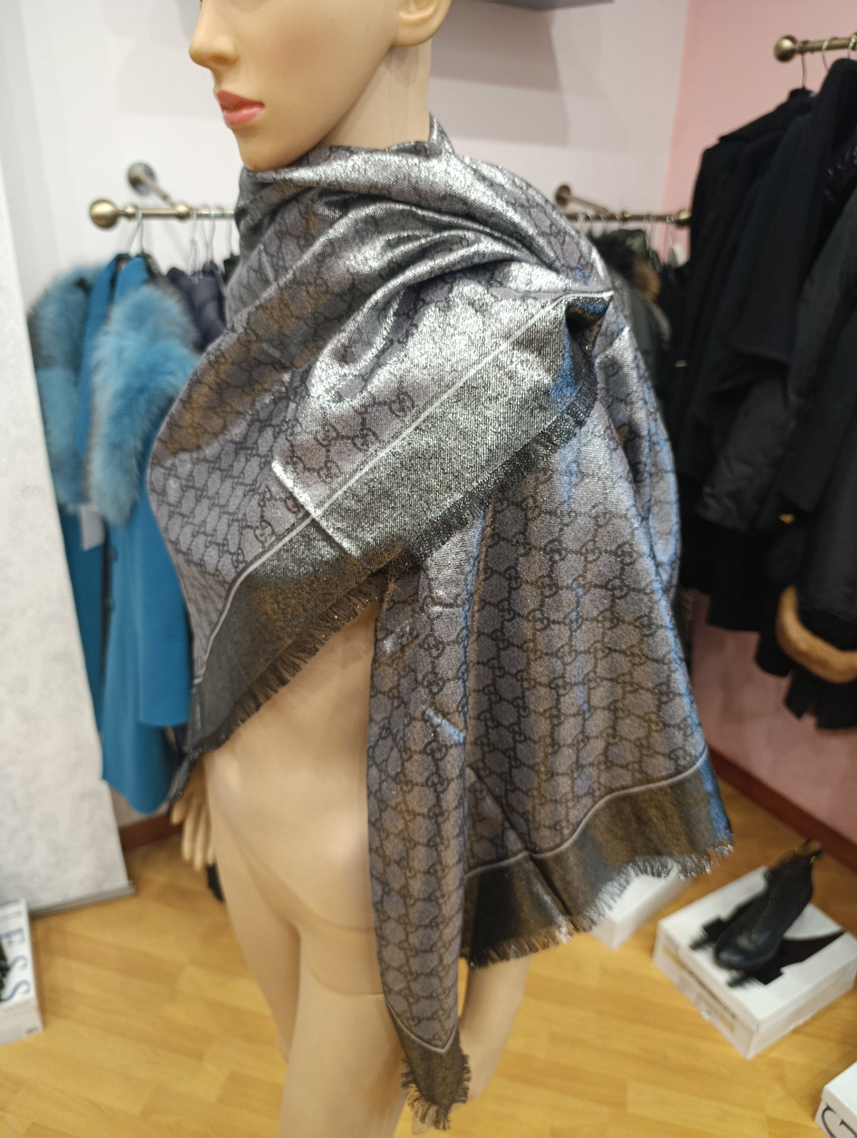 Sciarpa Gucci double face grigia