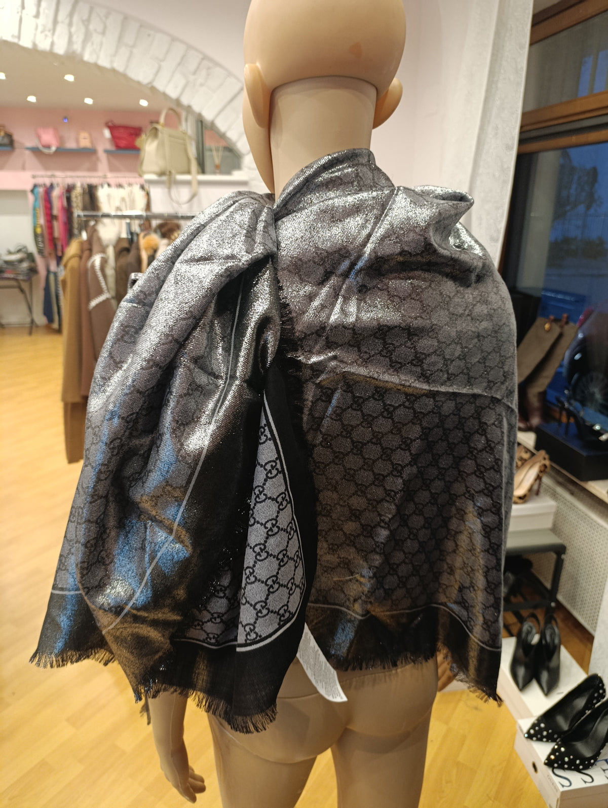 Sciarpa Gucci double face grigia