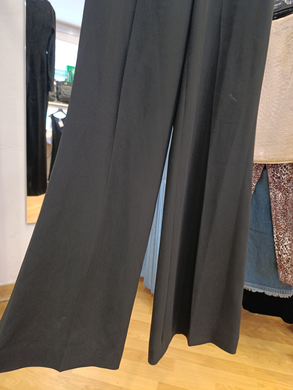 Tuta stella McCartney tg 40 nuova con cartellino