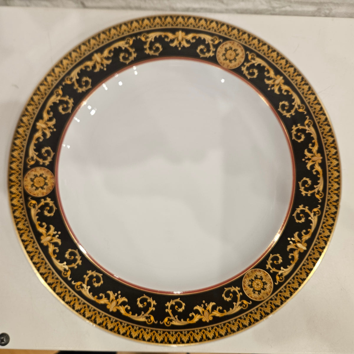 Servizio Piatti 6 Persone (26 Pz) Rosenthal Versace - Collezione "Medusa Red" (Copia)