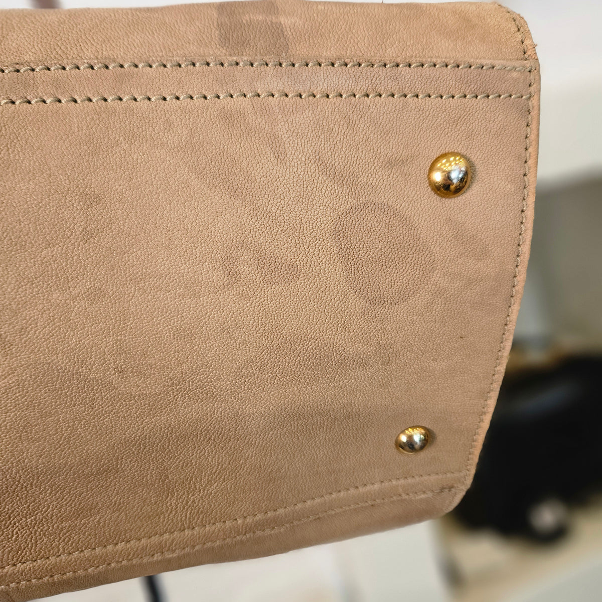 Borsa a Mano Yves Saint Laurent Chyc Large in Pelle Scamosciata Taupe