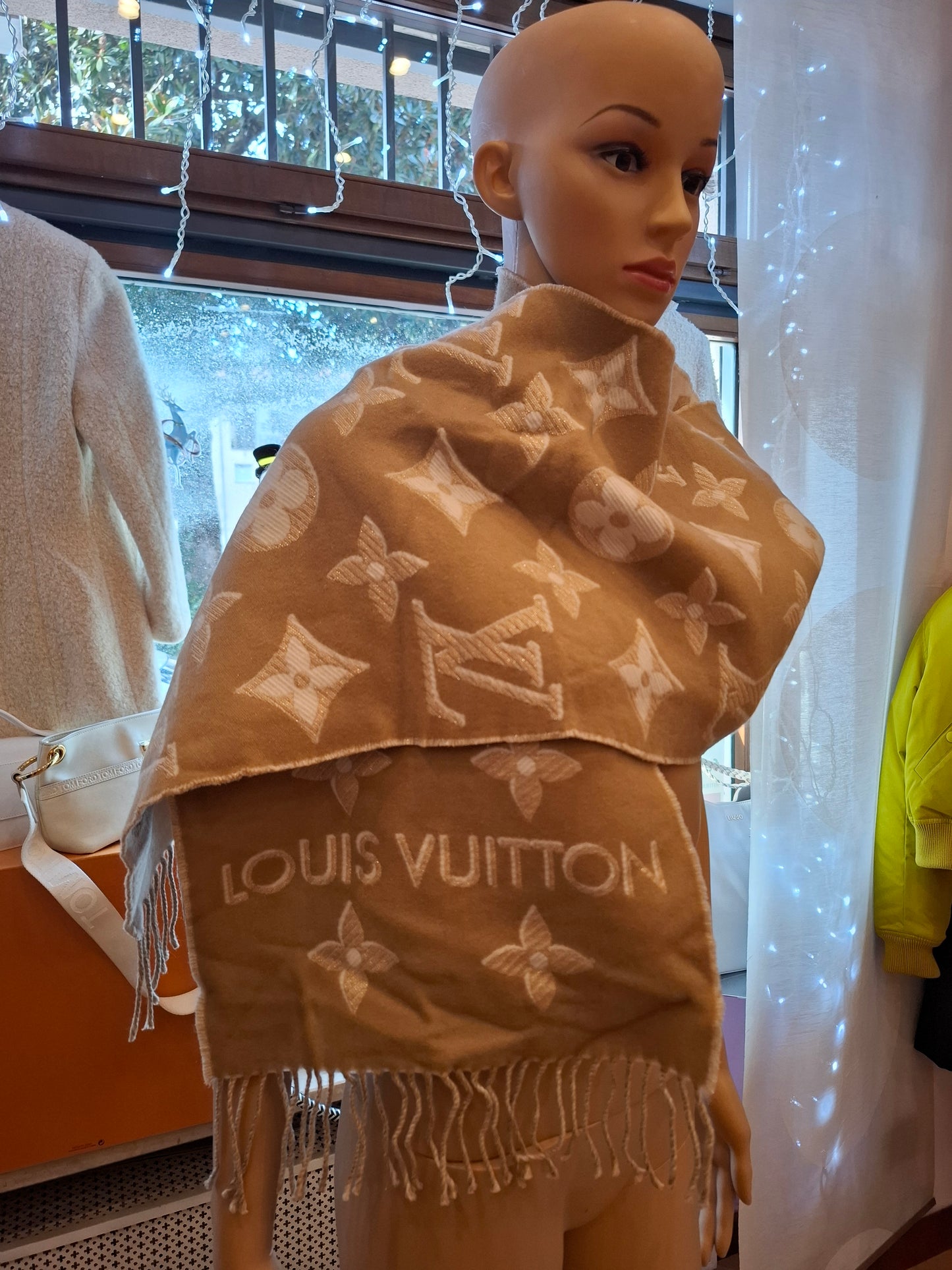 Sciarpa Louis Vuitton inserti in lurex