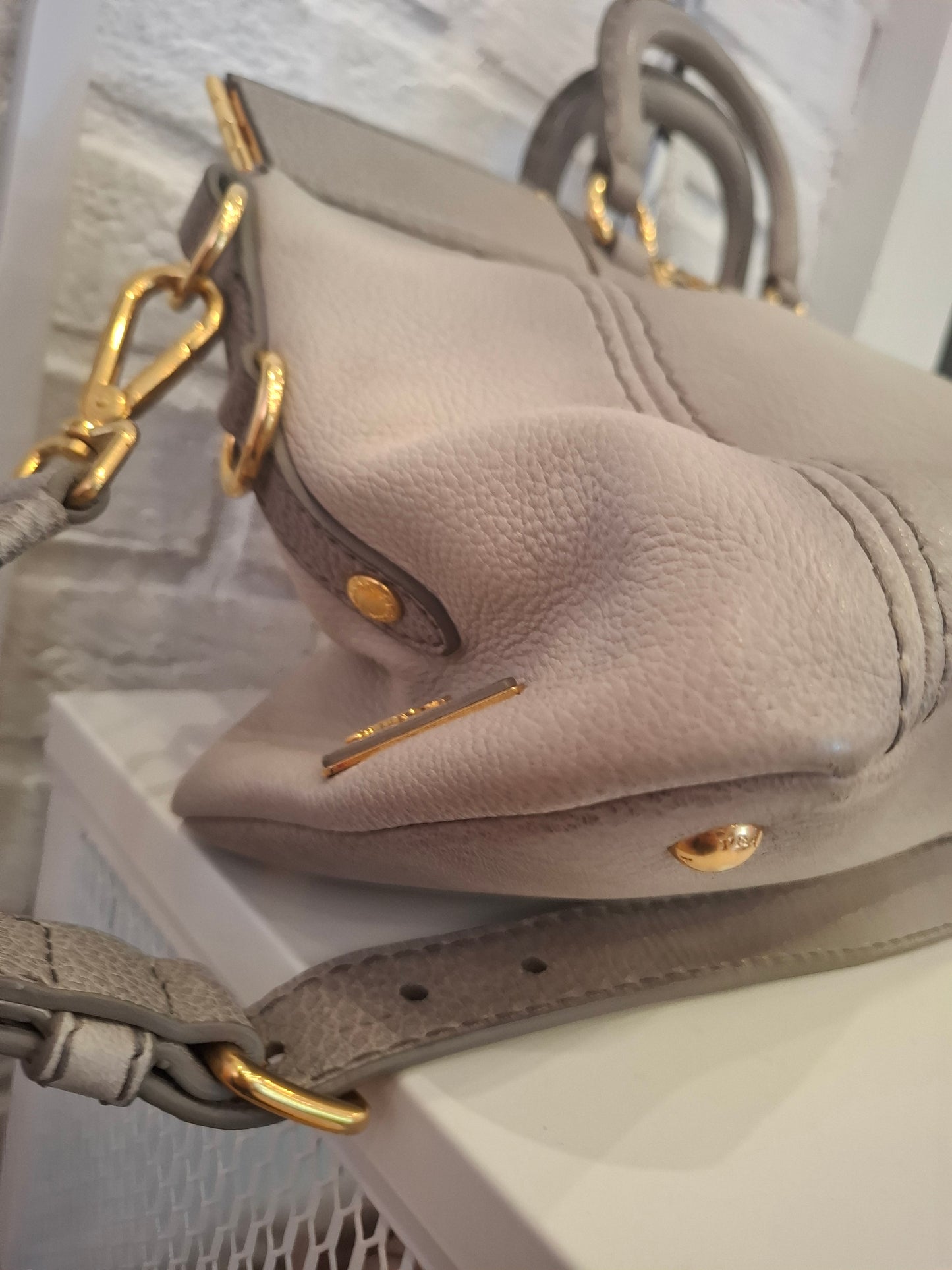 Borsa Prada pelle ed limitata