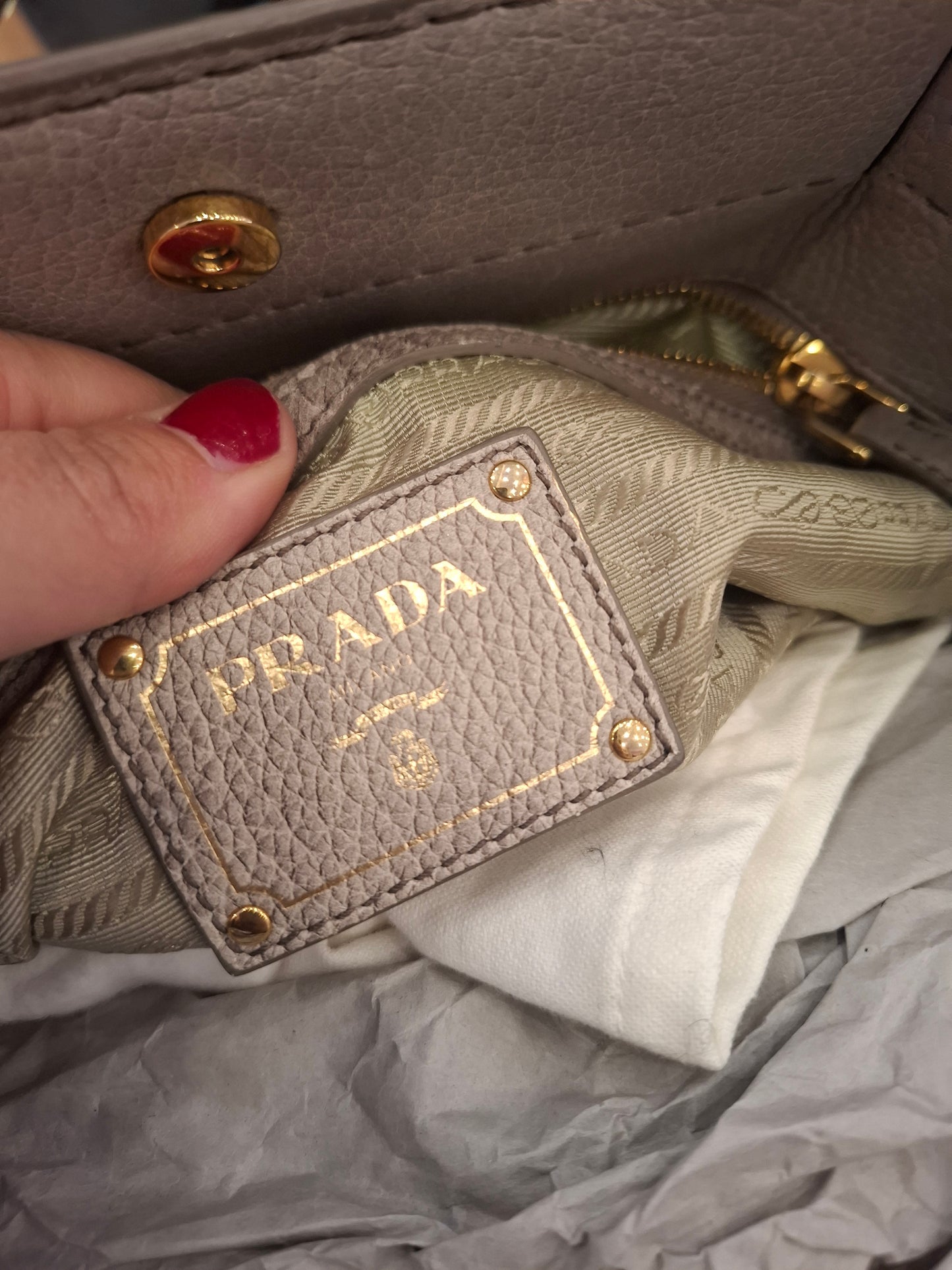 Borsa Prada pelle ed limitata