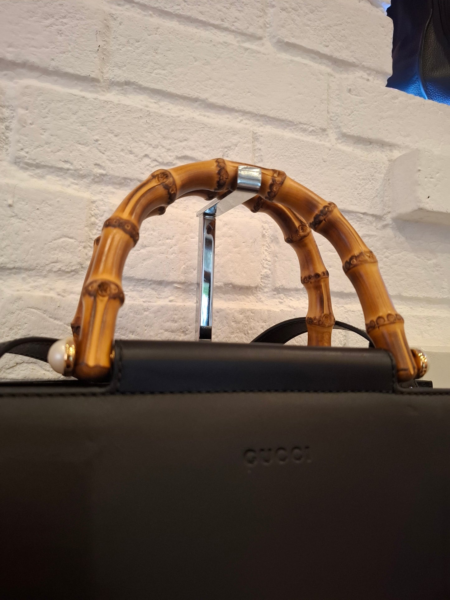 Borsa Gucci pelle nera manici bamboo
