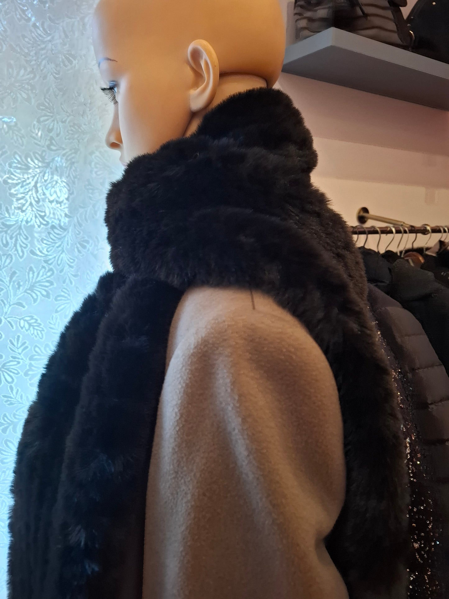 Sciarpa Guess sintentica nuovo