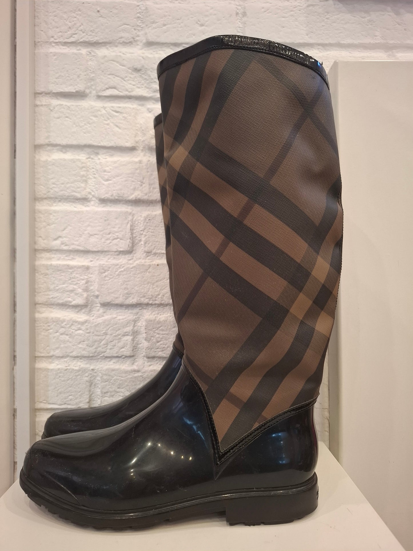 Stivali Burberry n*40 per la pioggia