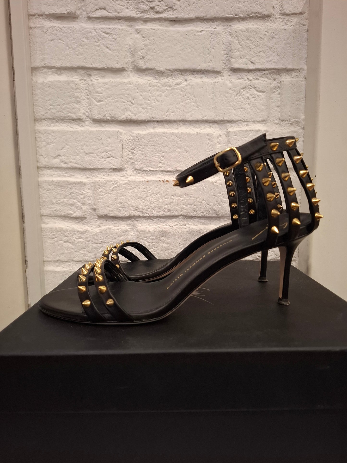 Tacchi Giuseppe Zanotti n*40