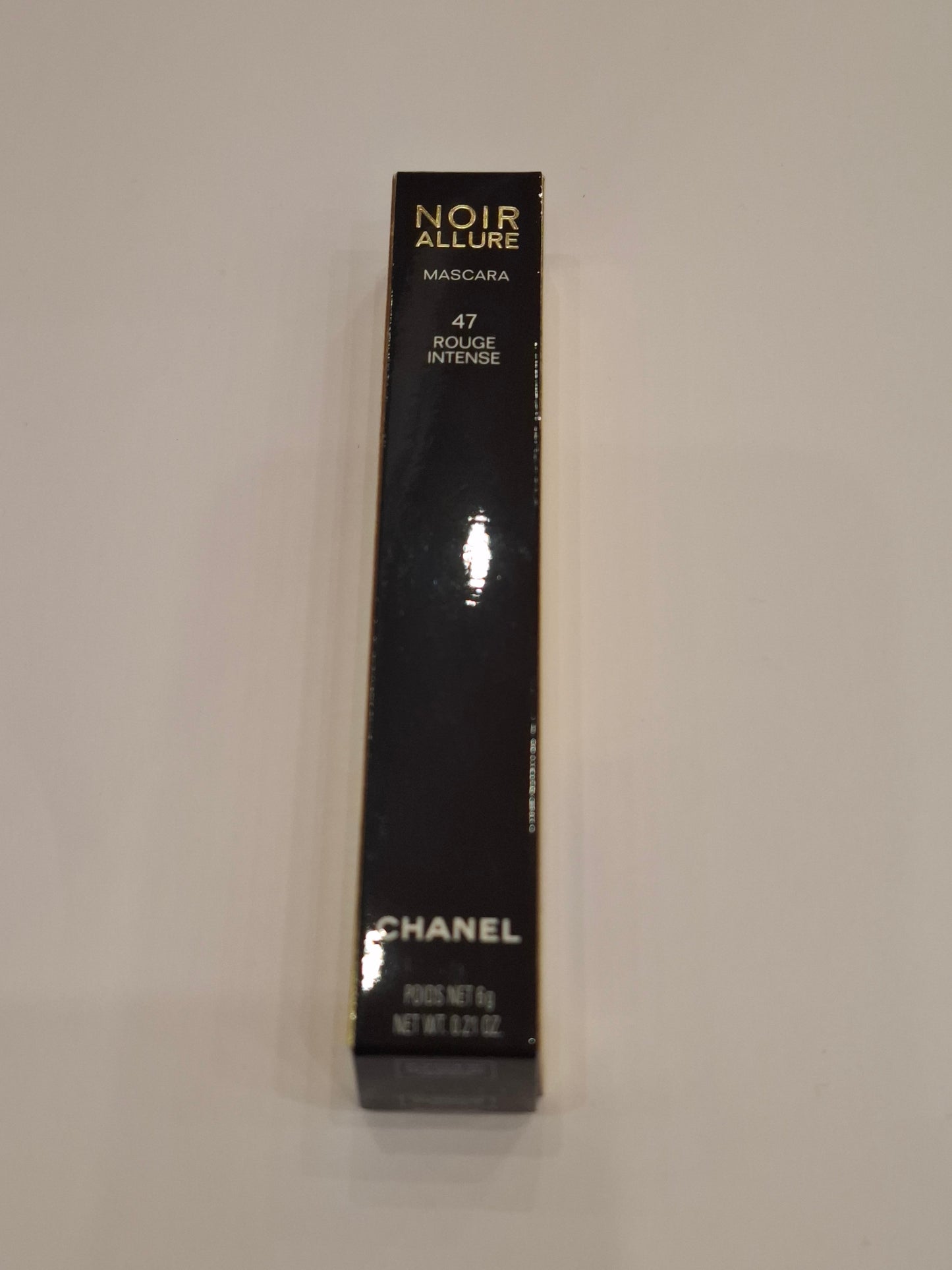 Mascara Chanel rosso
