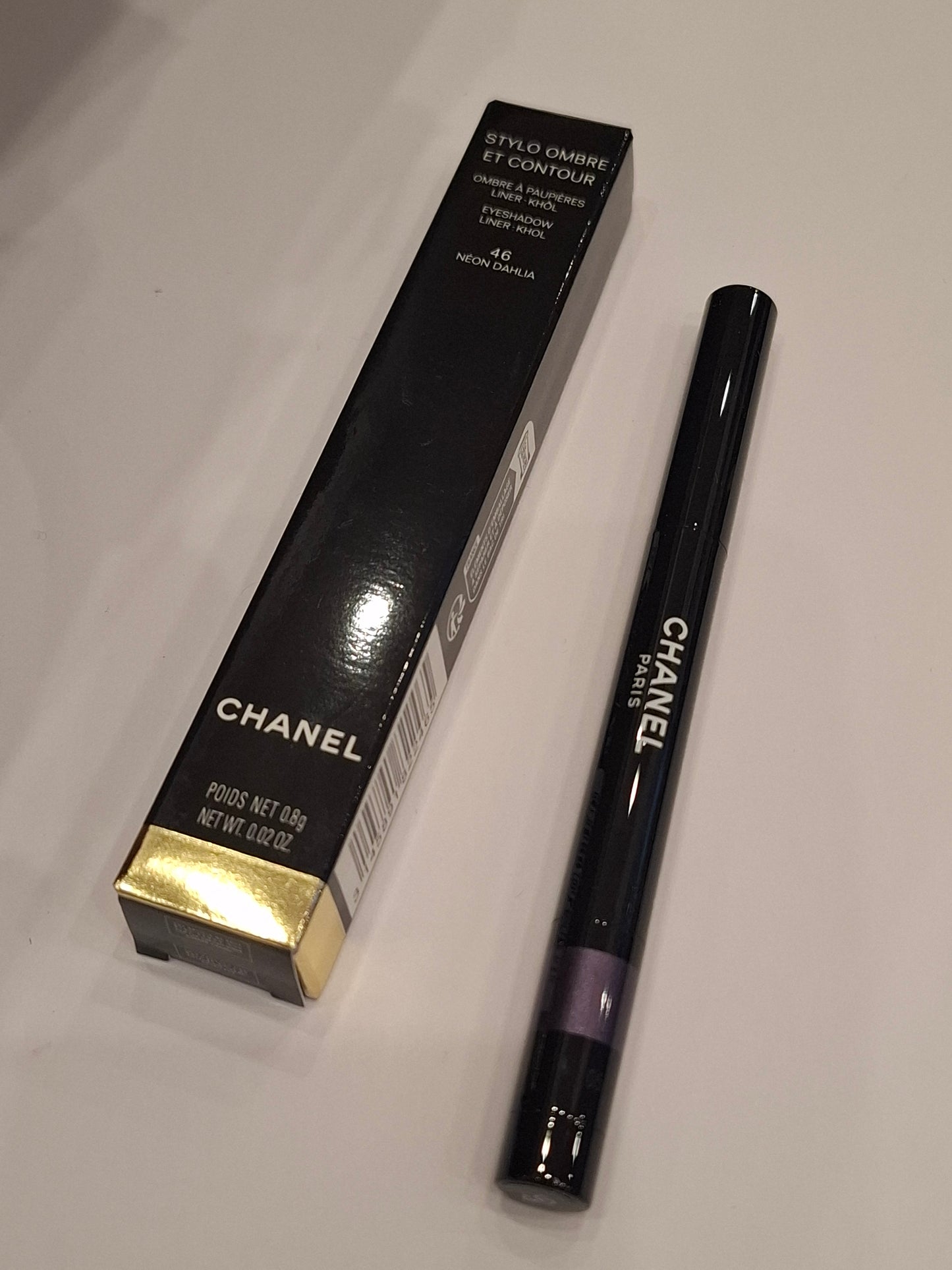 Stylo Ombre e contour Chanel