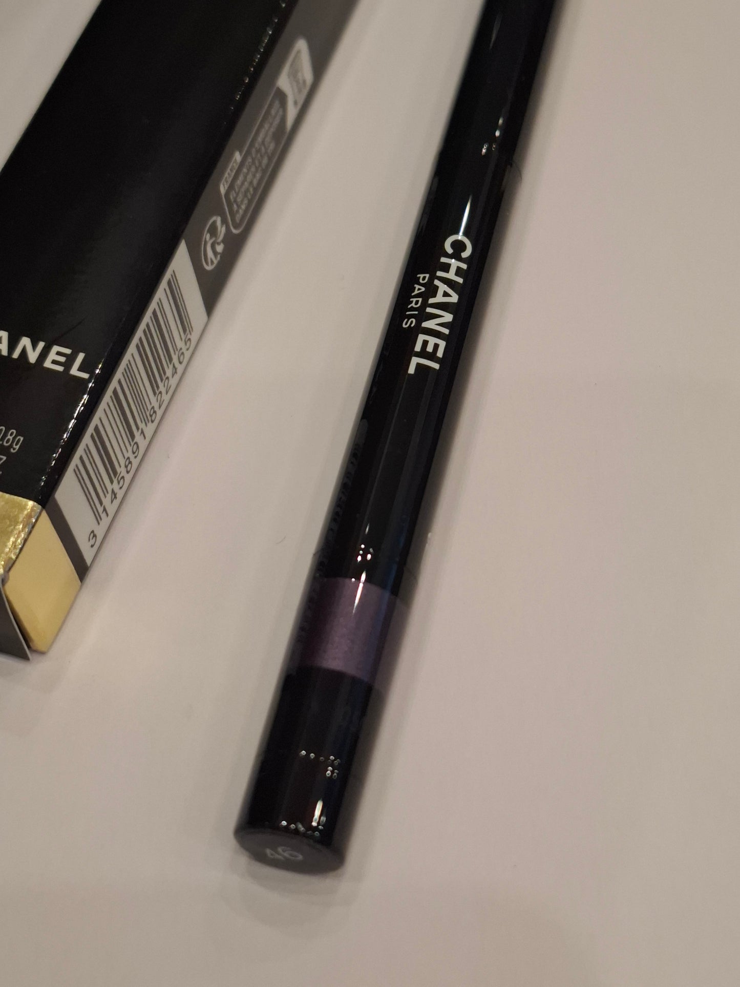 Stylo Ombre e contour Chanel