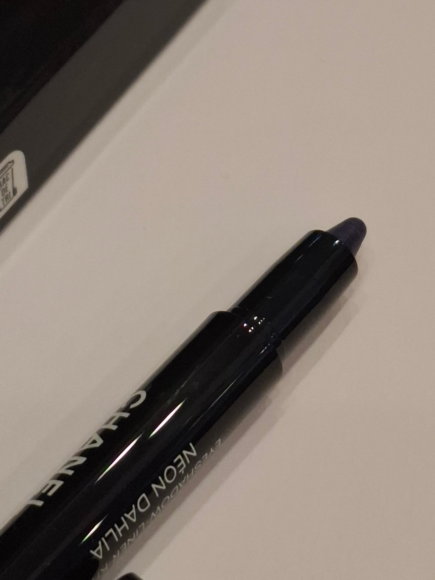 Stylo Ombre e contour Chanel