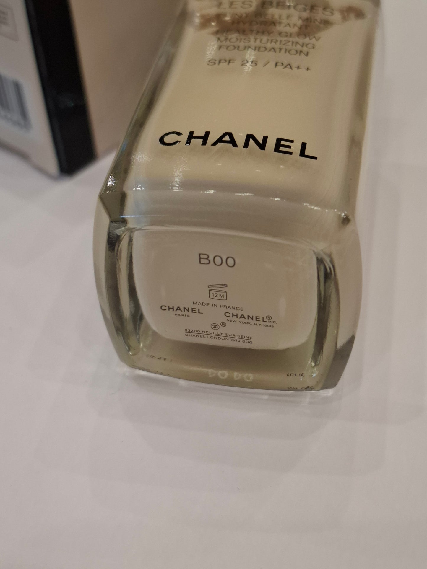 Chanel Les Beige B00