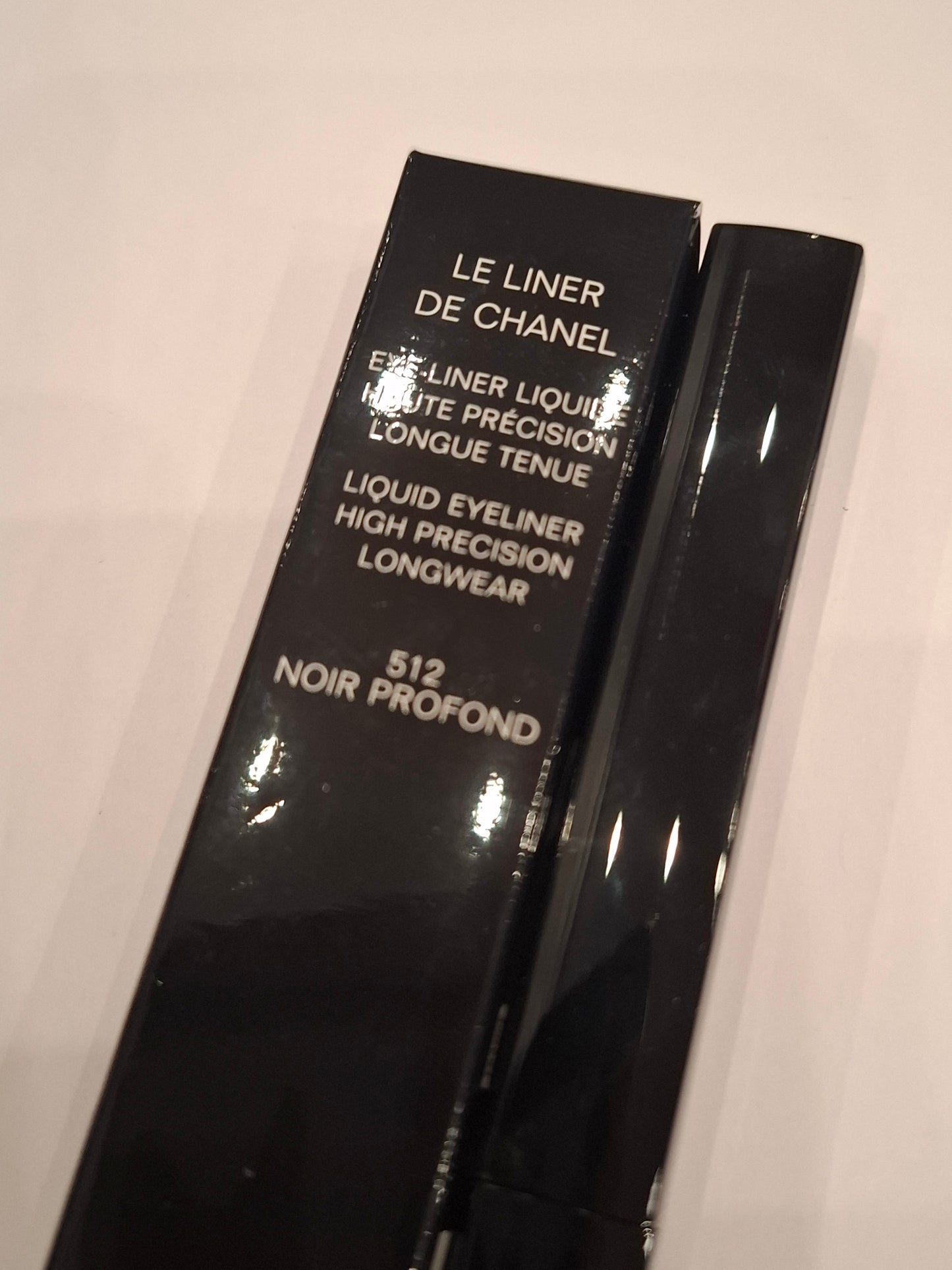 Eyeliner  512 Chanel