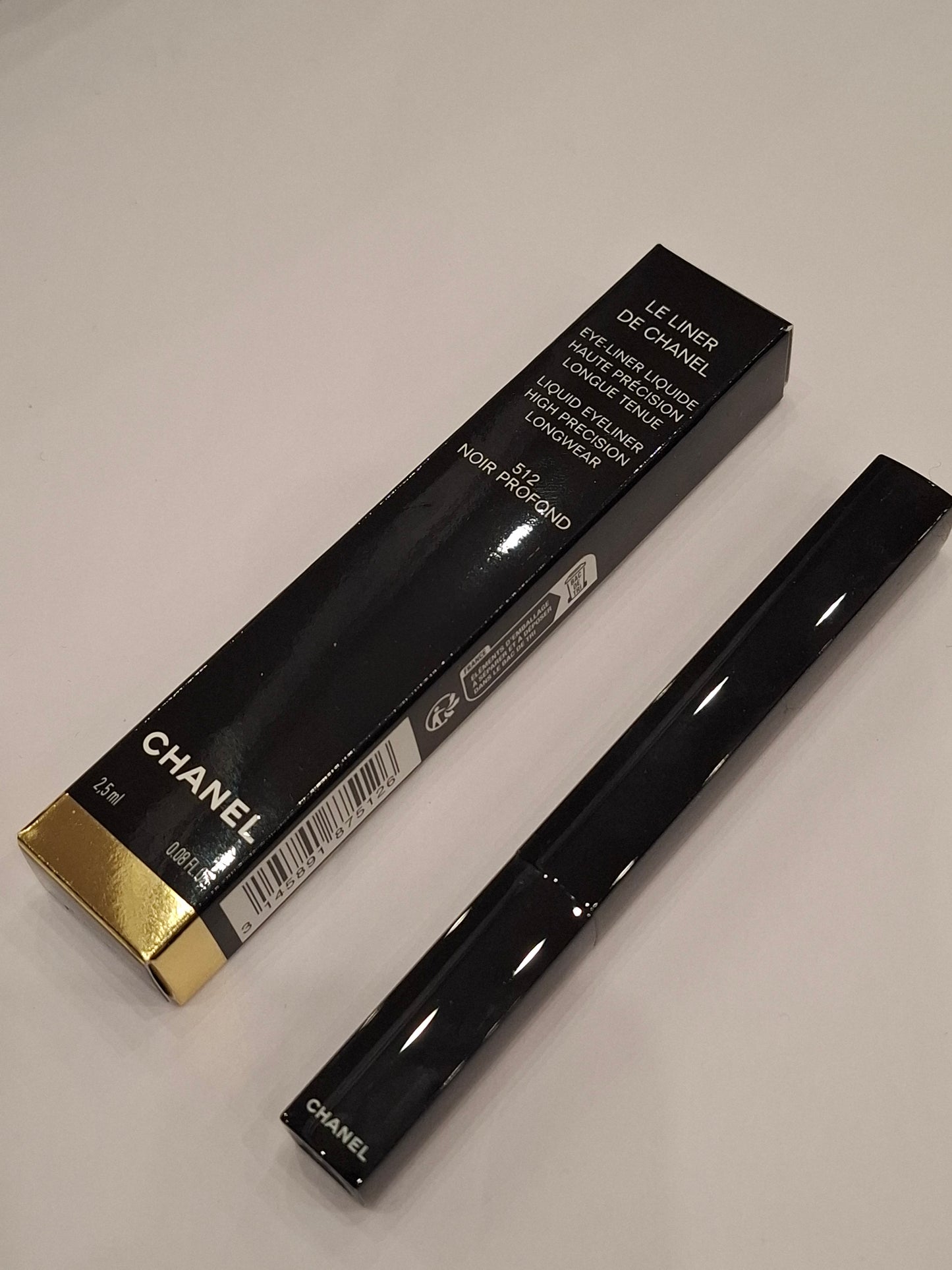 Eyeliner  512 Chanel