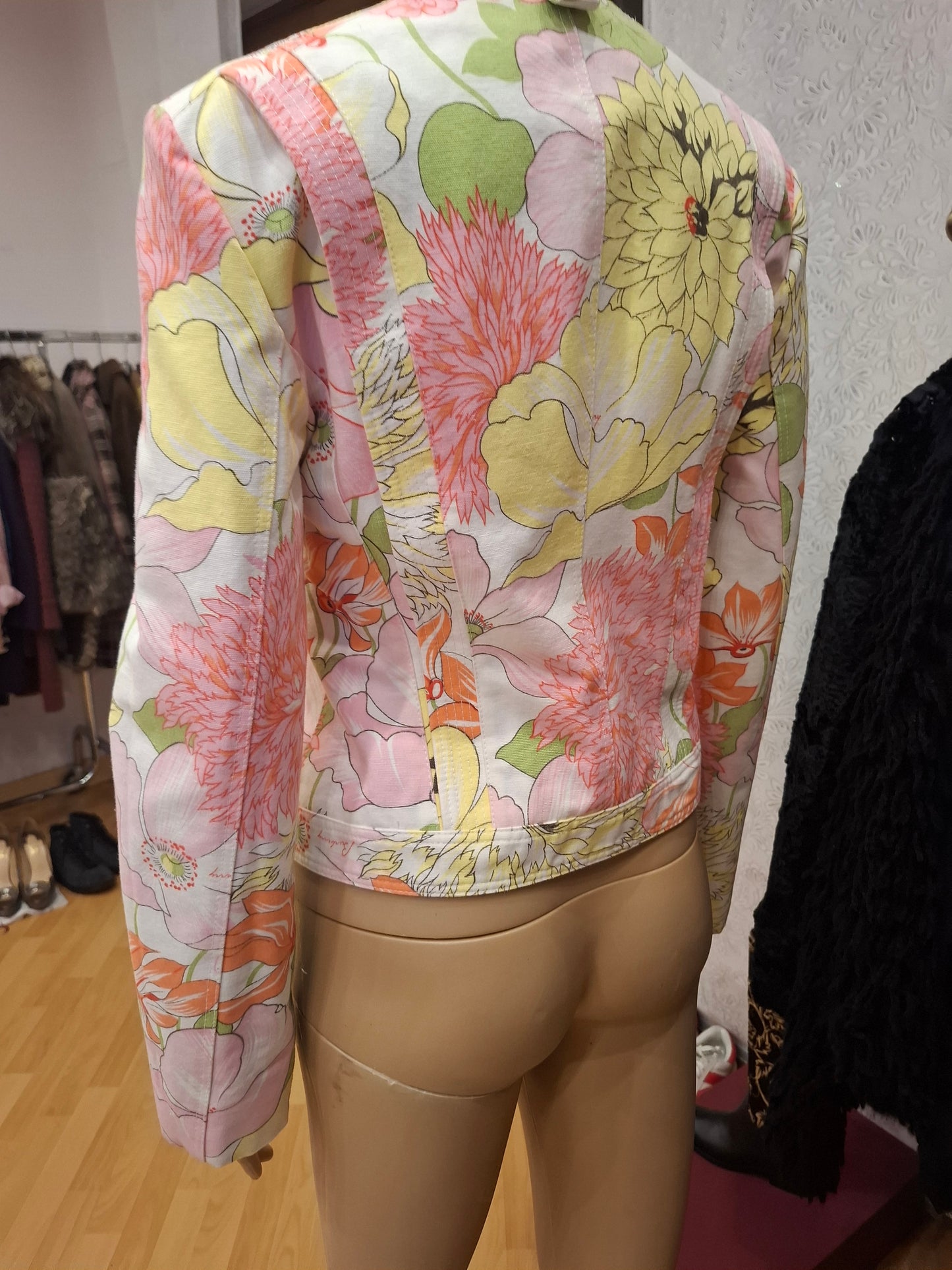 Giacca Burberry primaverile tg 40