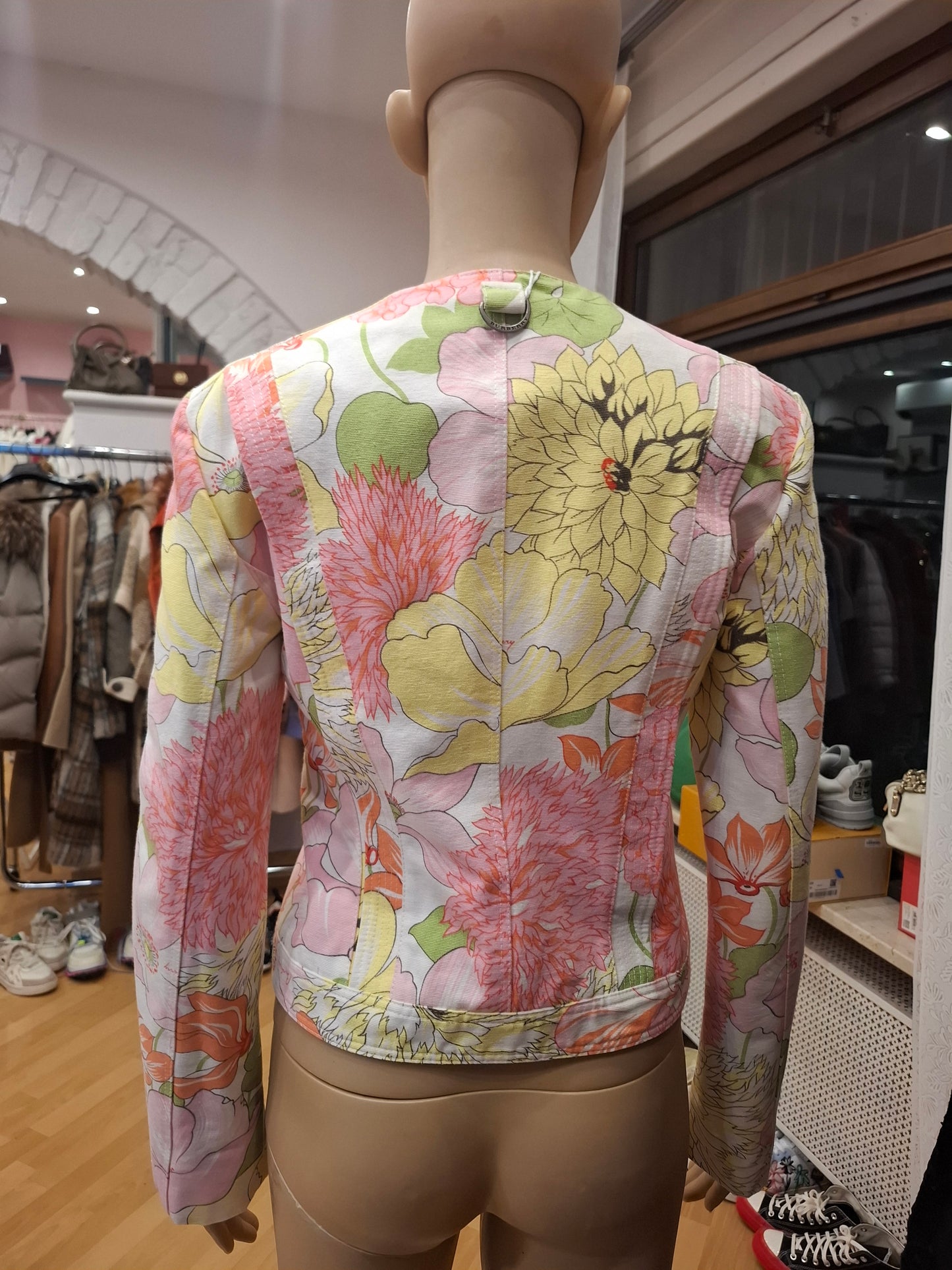 Giacca Burberry primaverile tg 40