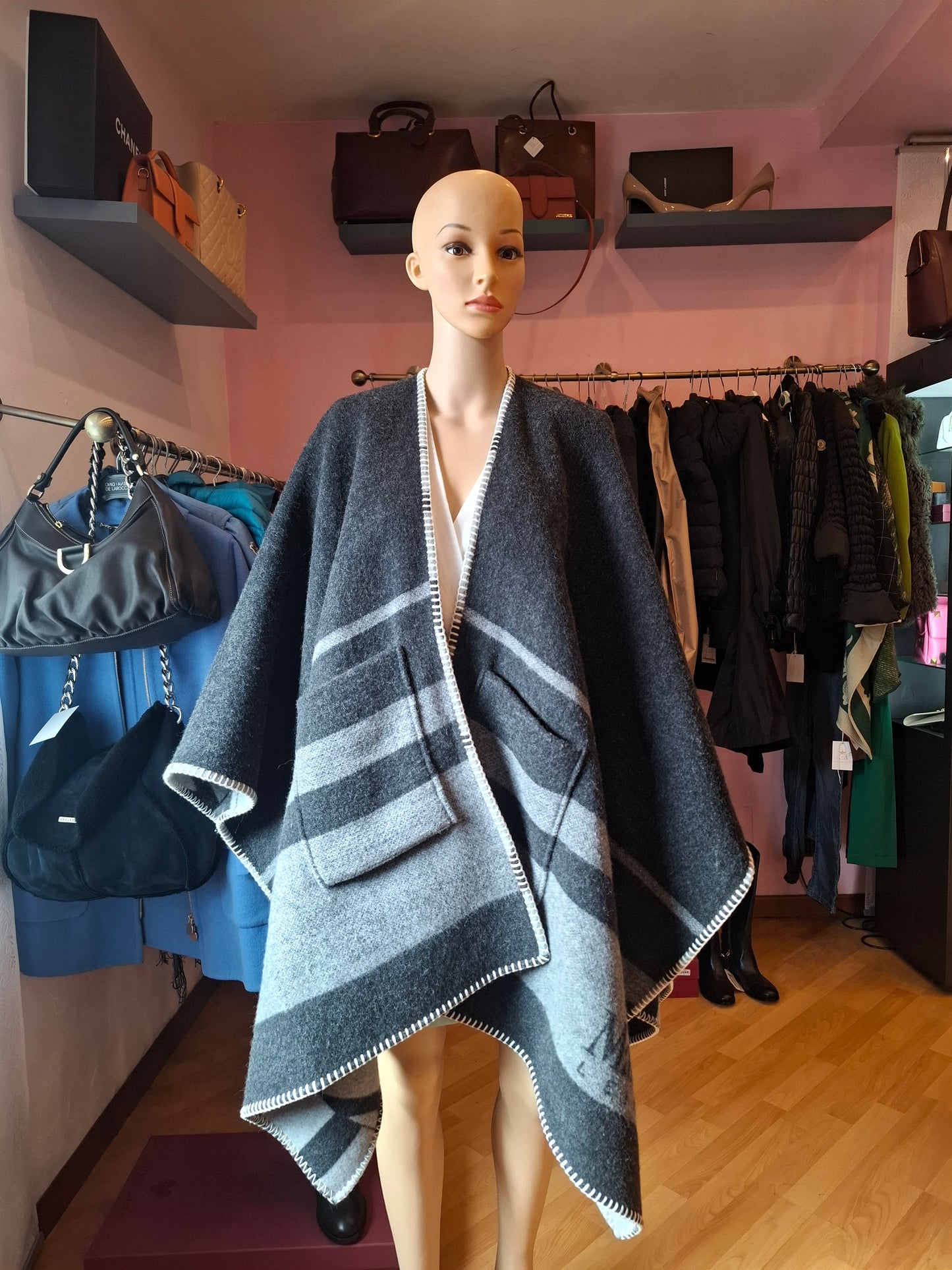 Poncho/Mantella MaxMara intrend nuovo tg U