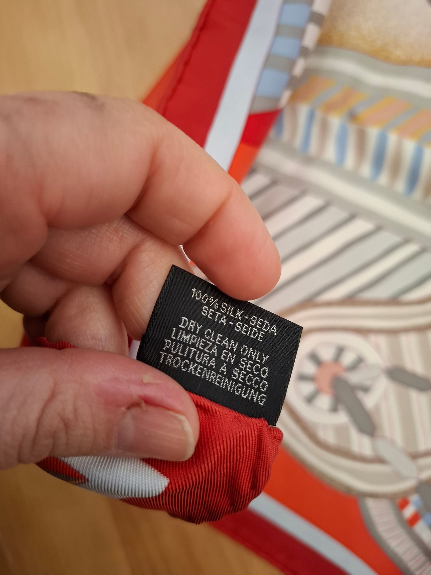 Foulard Hermes 'Jan Bjtlik'