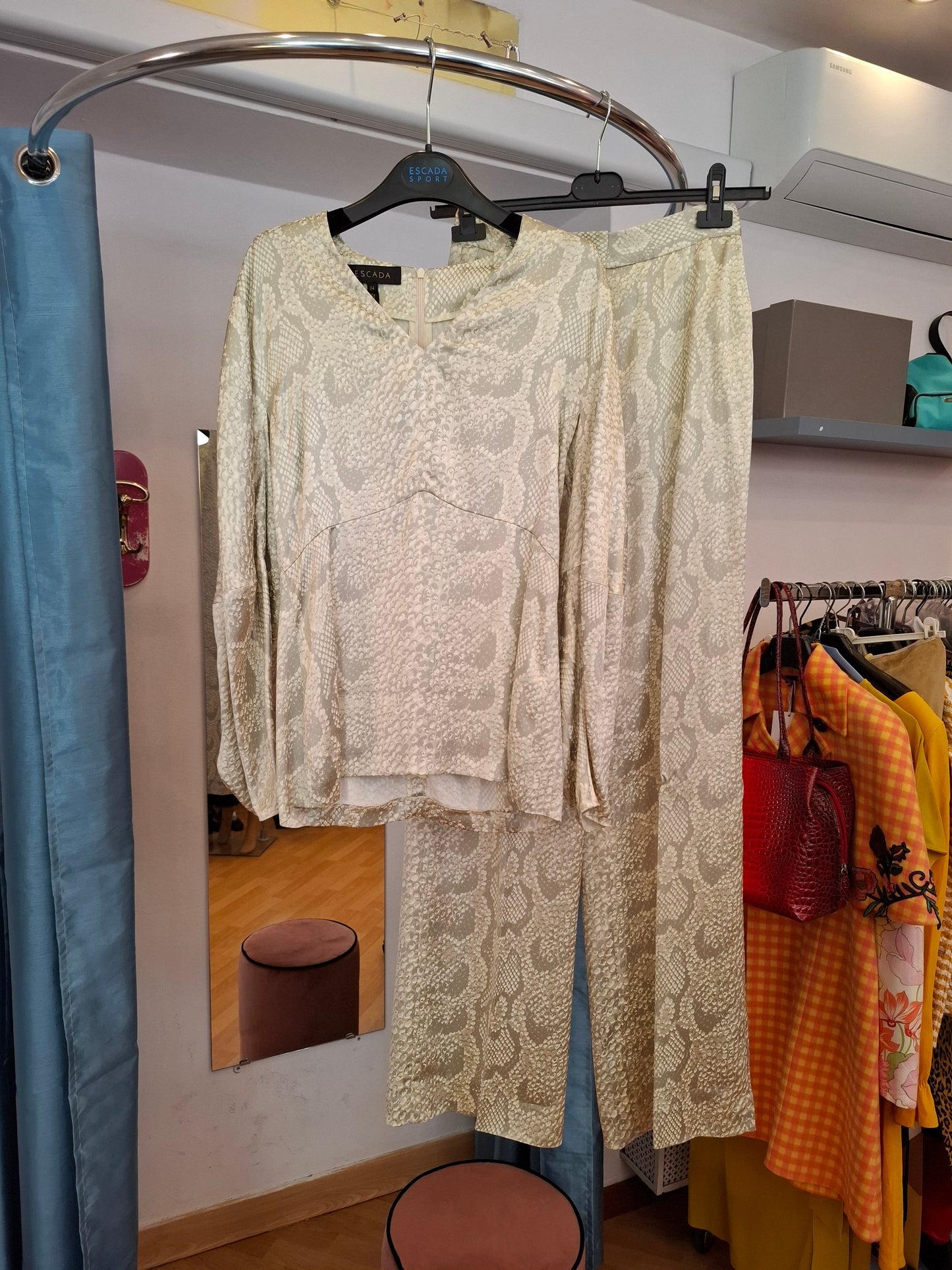 Completo Escada tg 34fr/38it