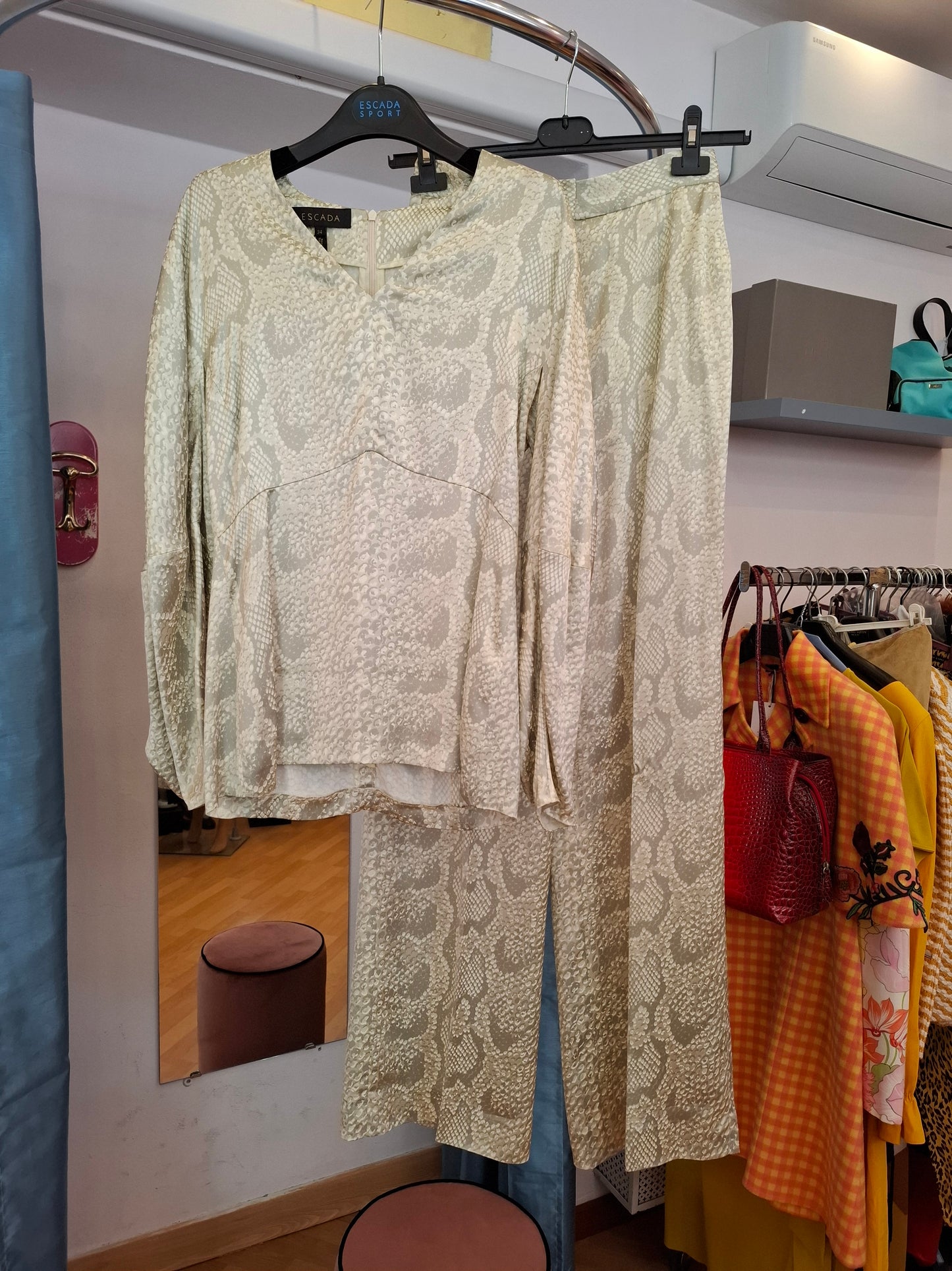 Completo Escada tg 34fr/38it