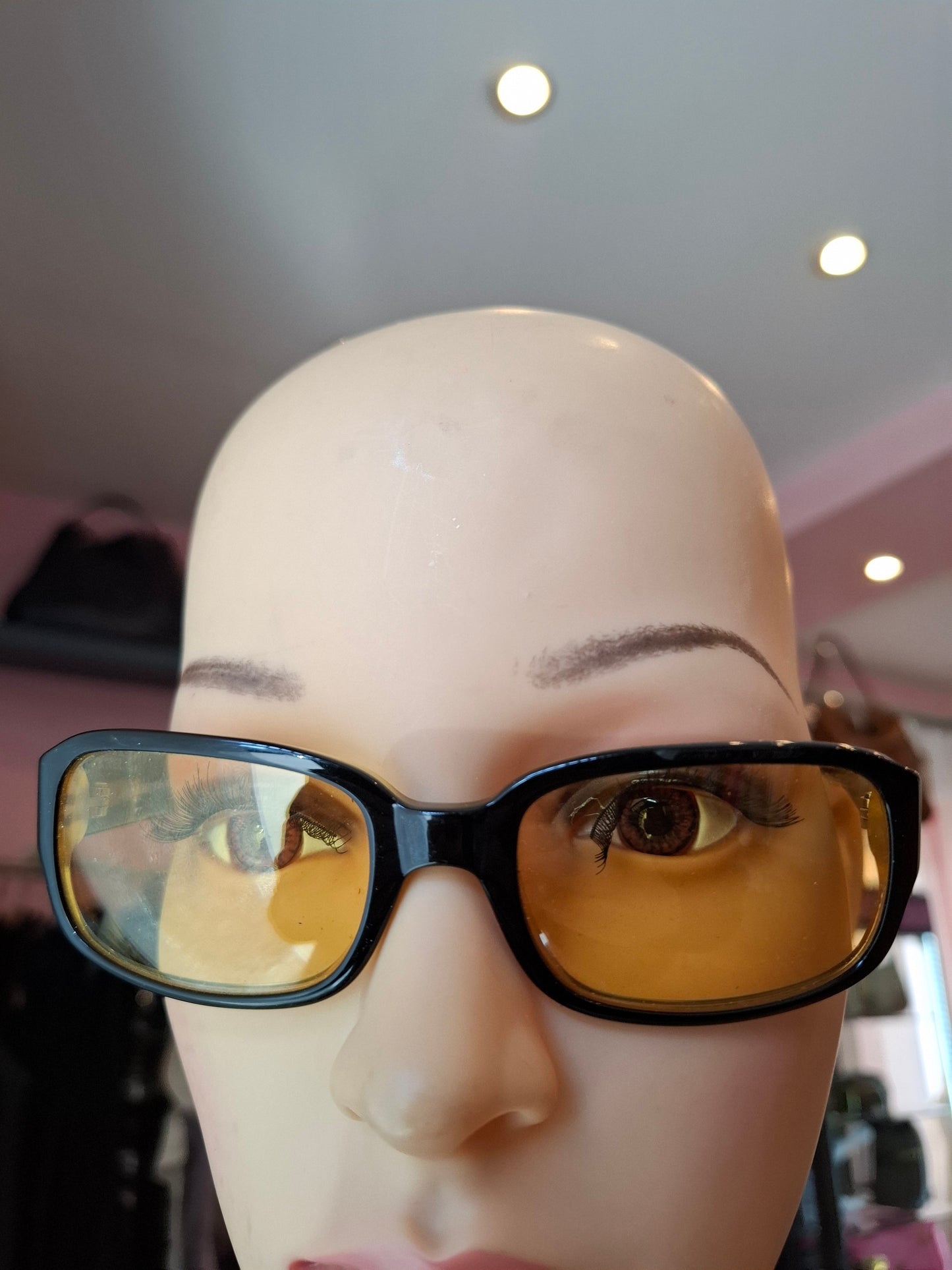 Occhiali Chanel gialli