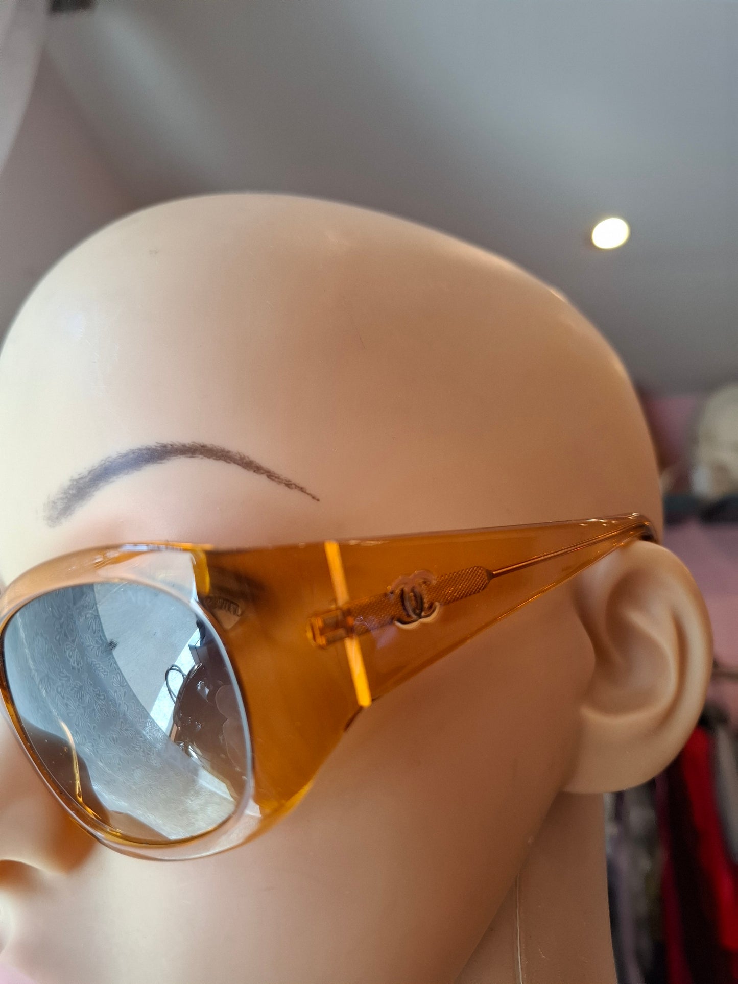 Occhiali Chanel arancio