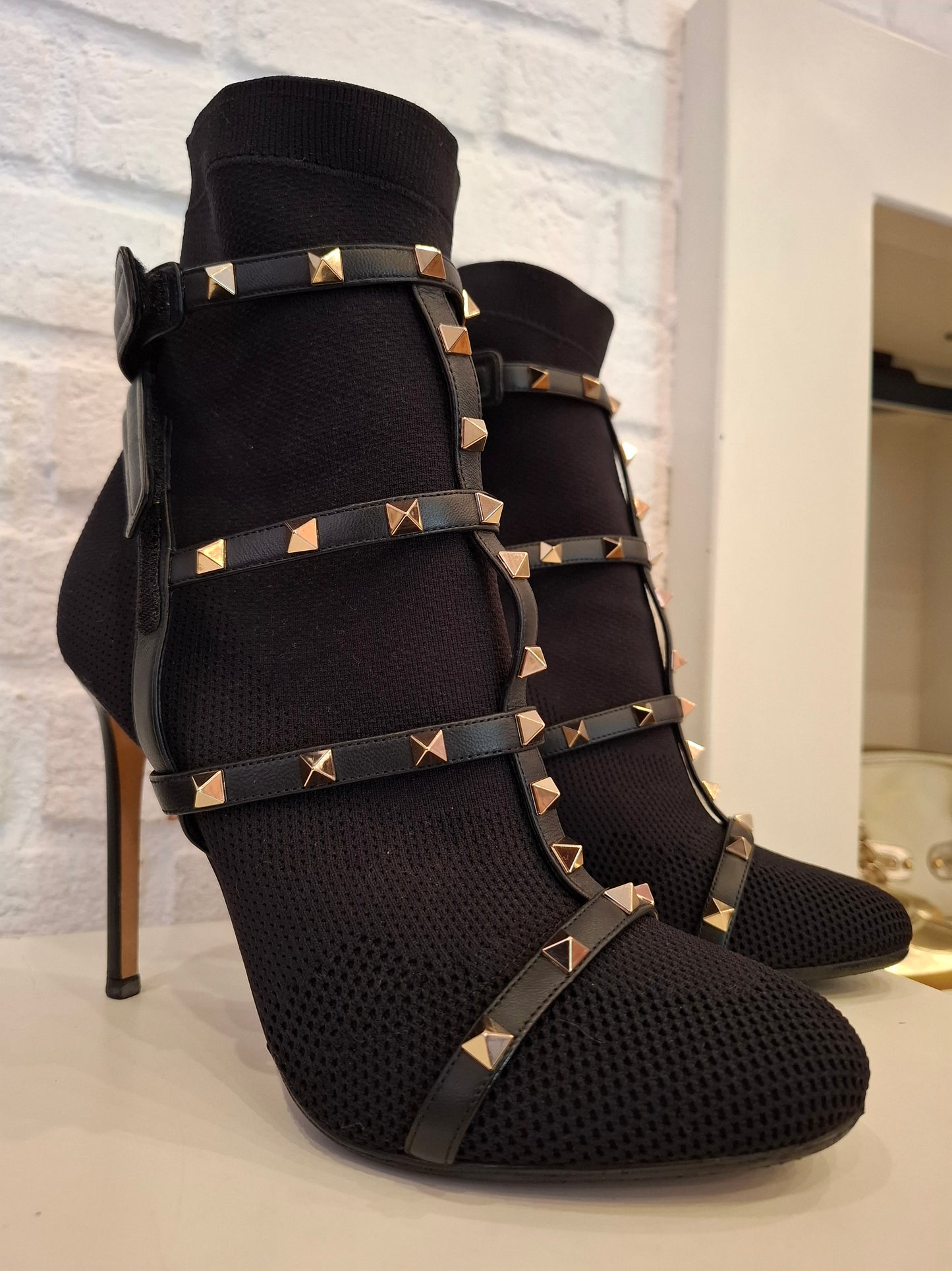 Tacchi Valentino Garavani n*40