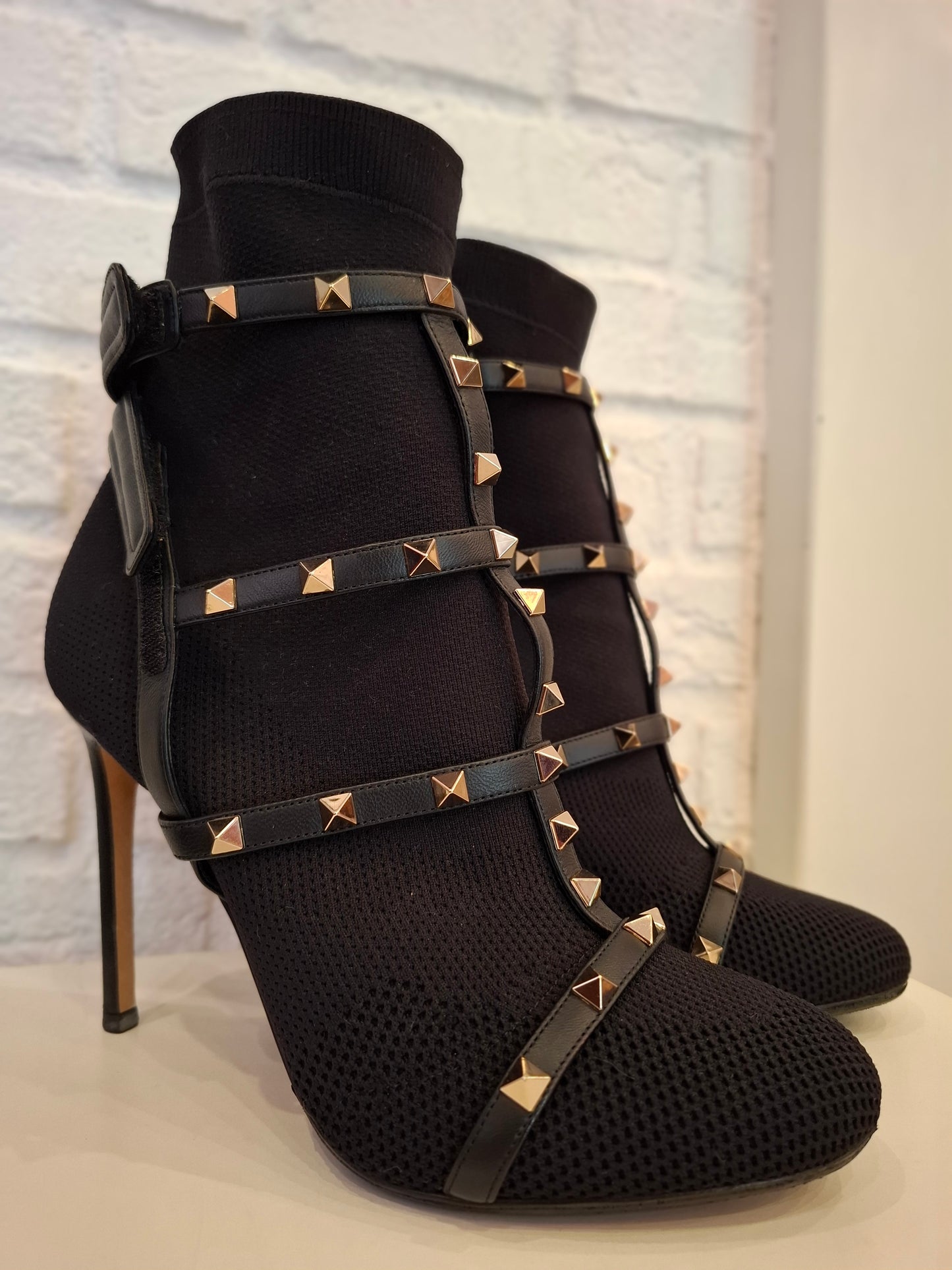 Tacchi Valentino Garavani n*40