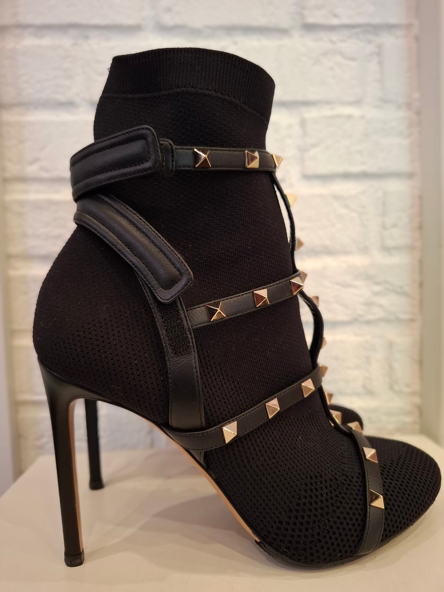 Tacchi Valentino Garavani n*40