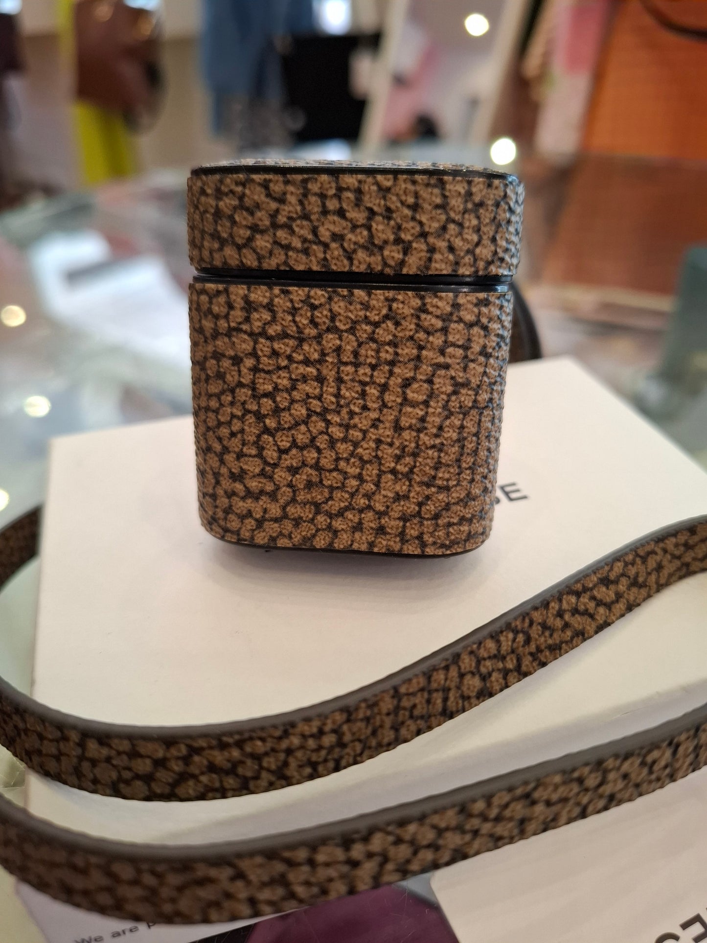 Porta AirPods Borbonese nuovo