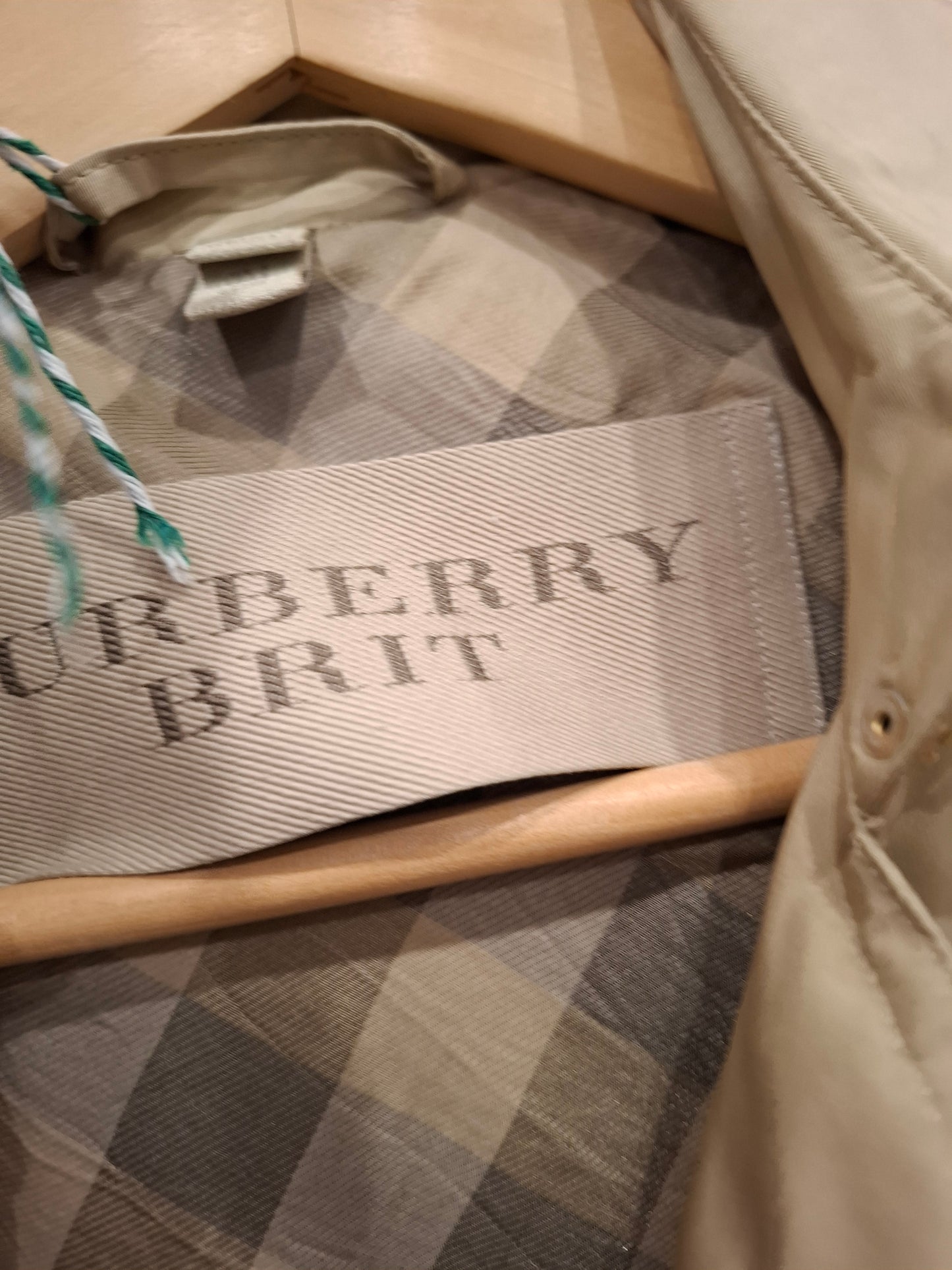 Trench Burberry tg 38 abbondante