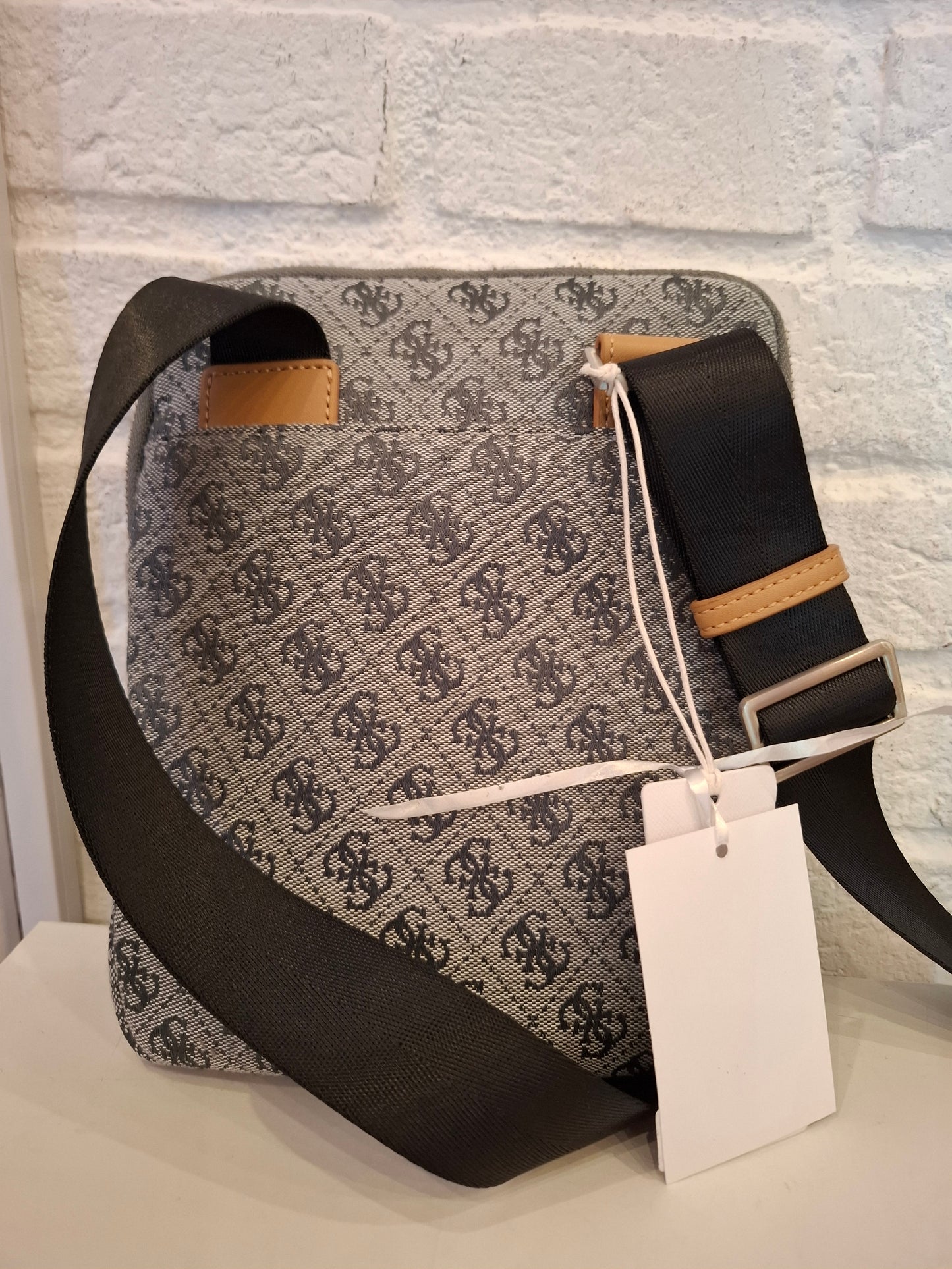 Borsellino Guess nuovo