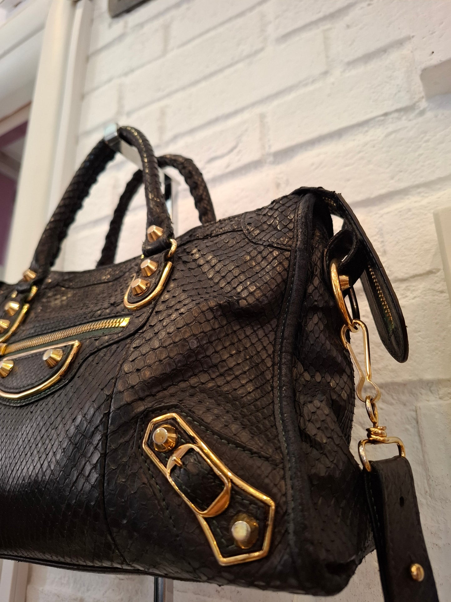 Balenciaga city nera in pitone