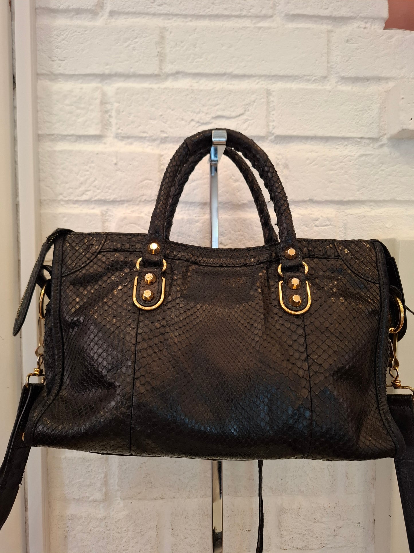Balenciaga city nera in pitone