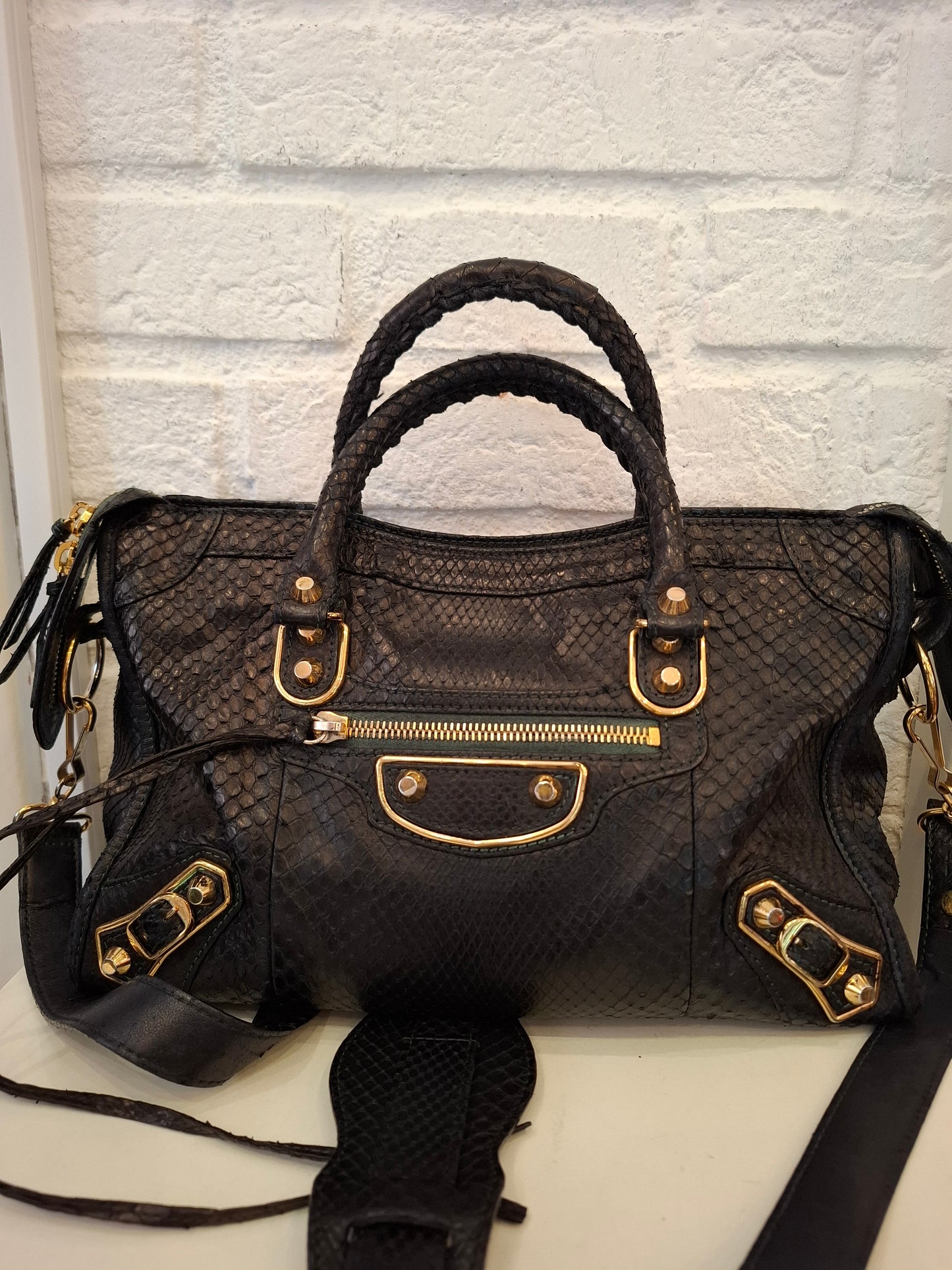 Balenciaga city nera in pitone