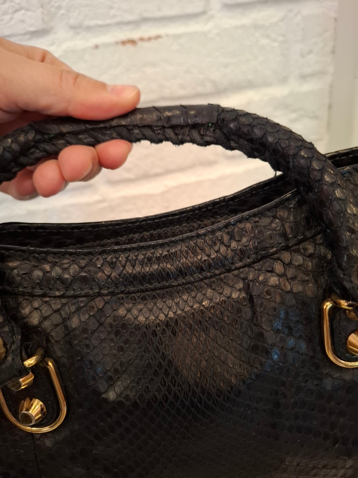 Balenciaga city nera in pitone