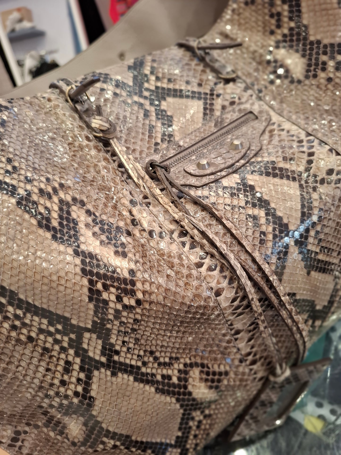 Borsa Balenciaga pitone