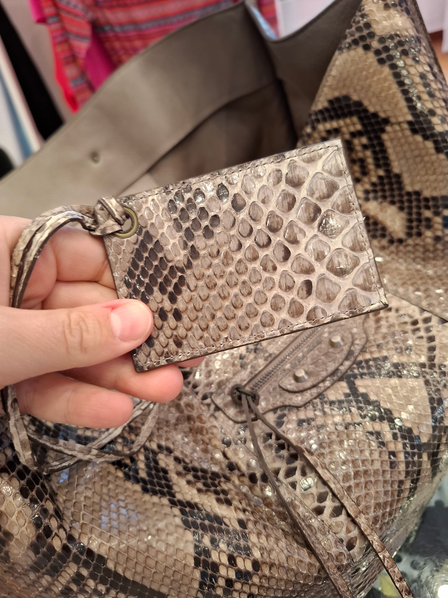 Borsa Balenciaga pitone