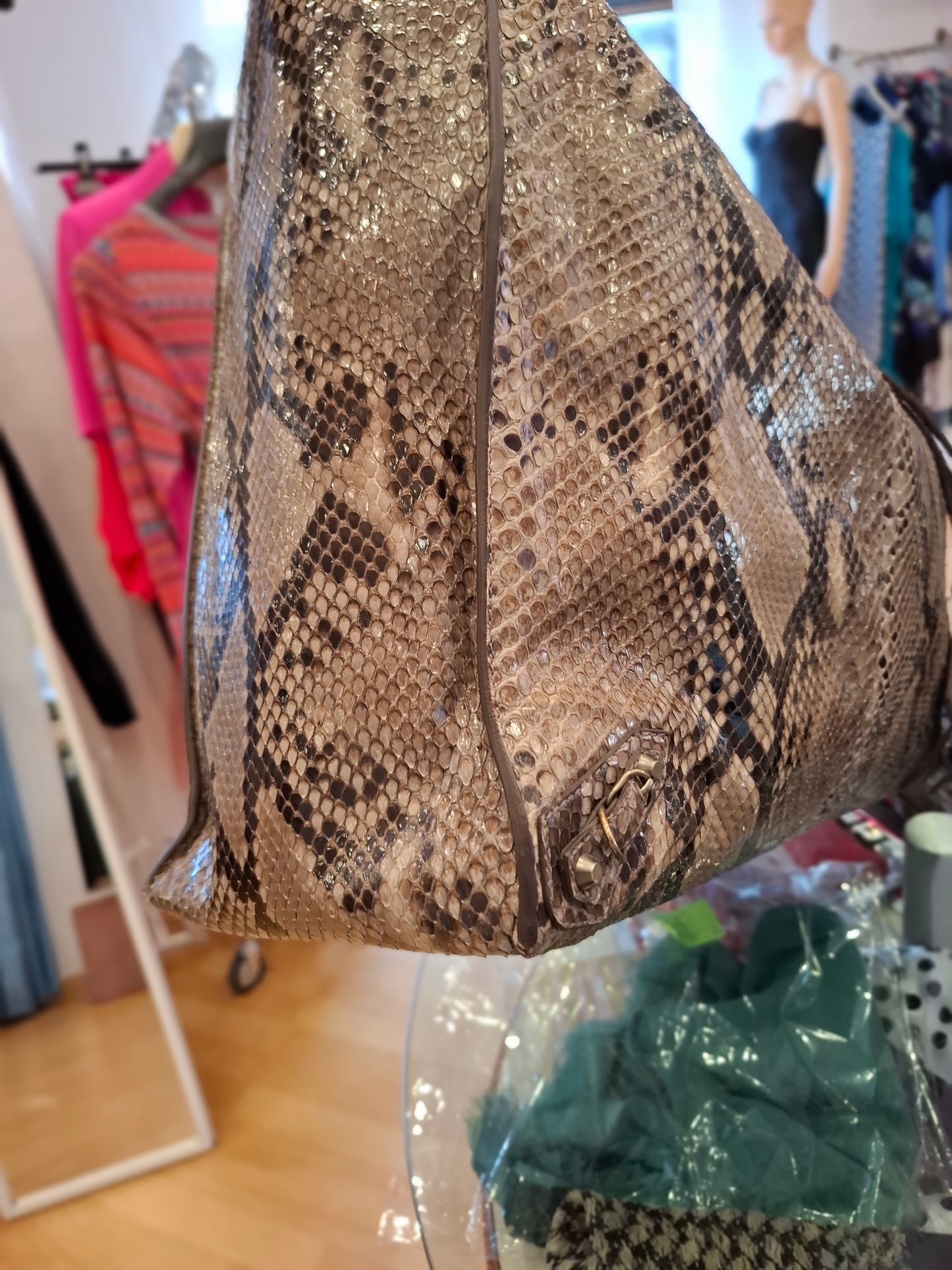 Borsa Balenciaga pitone