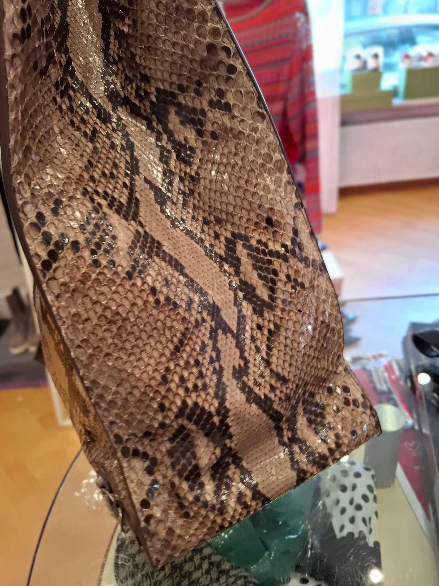 Borsa Balenciaga pitone