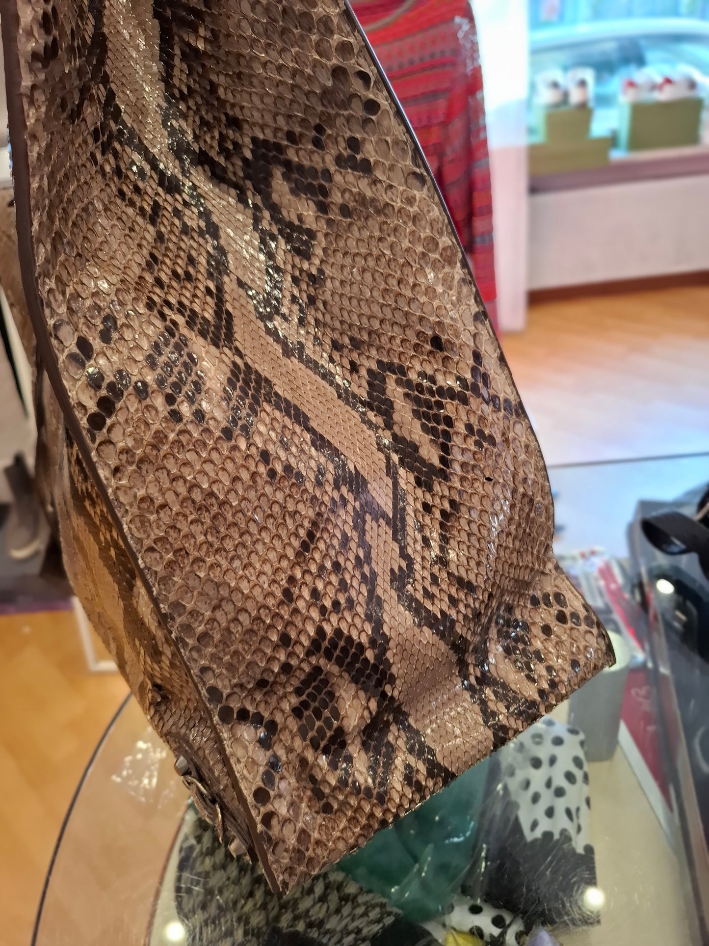 Borsa Balenciaga pitone