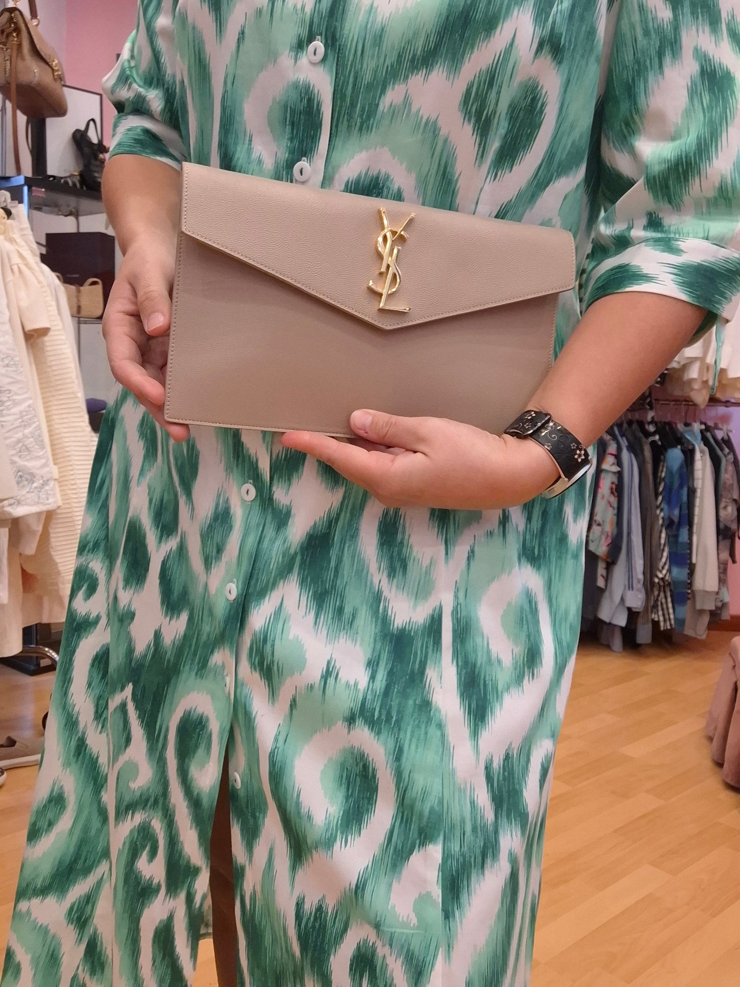 Pochette Saint Laurent