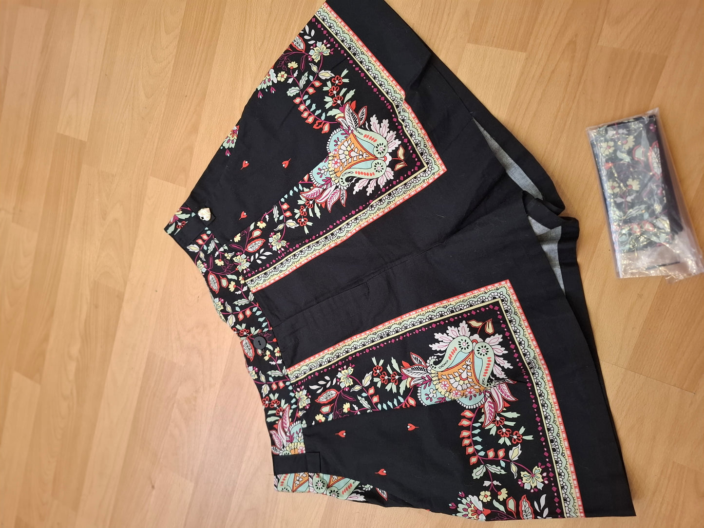 Bermuda Twin Set tg 44
