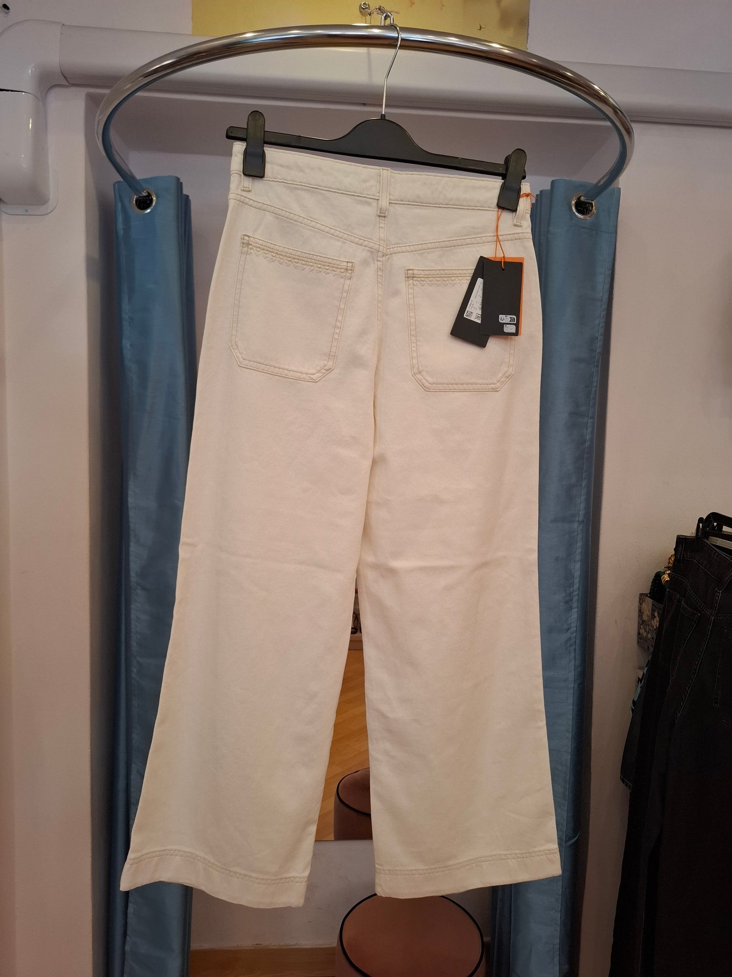 Pantalone Hugo Boss nuovo tg 27 leggero