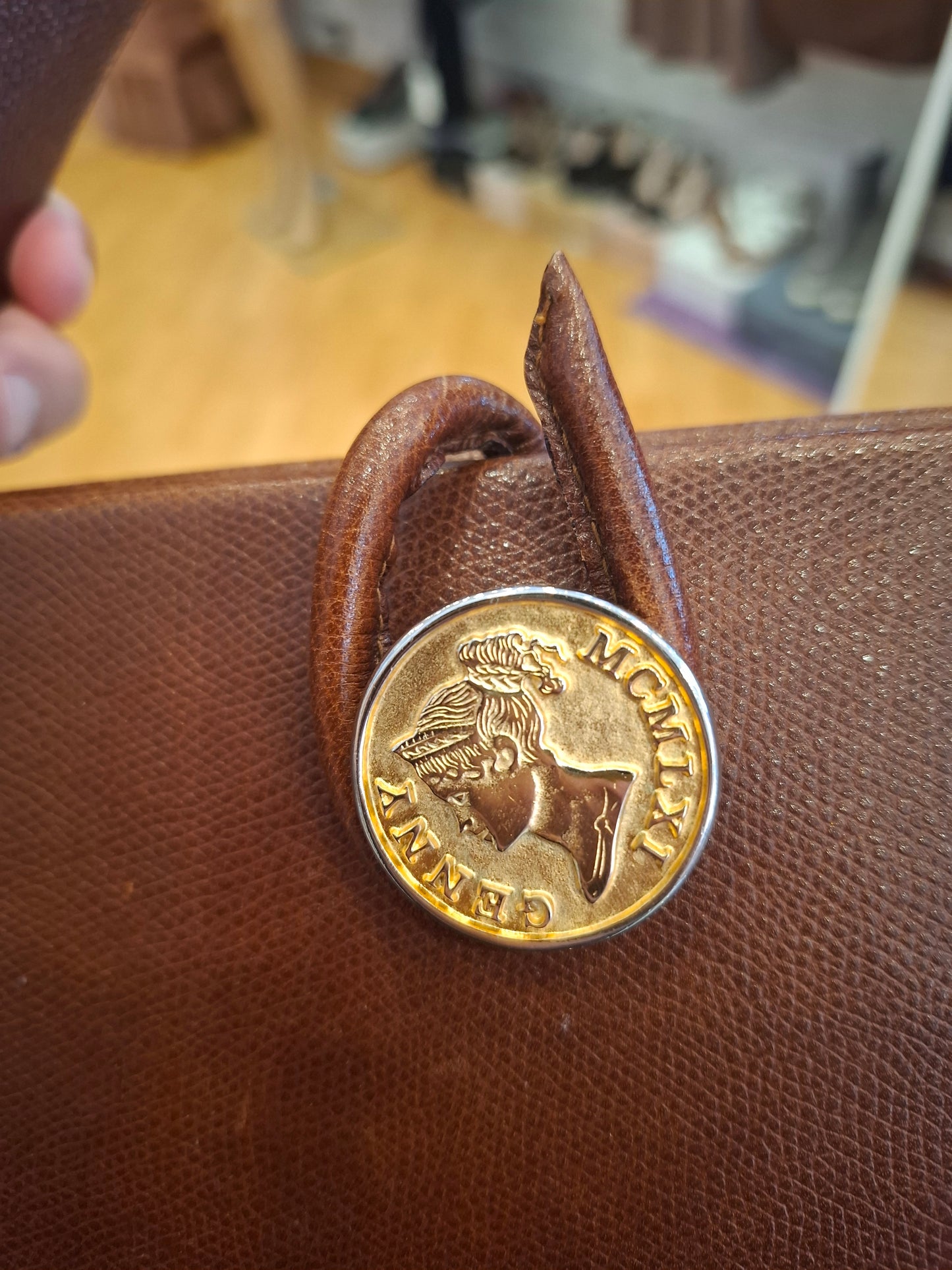 Borsa Genny vintage con chiusura moneta