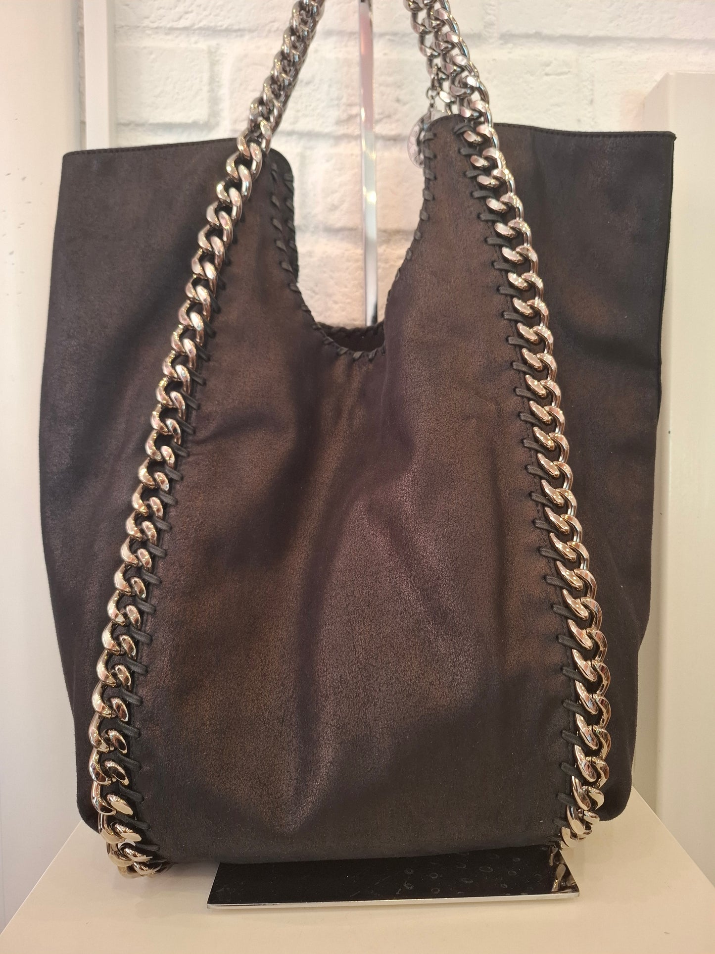 Borsa Stella rivisitata