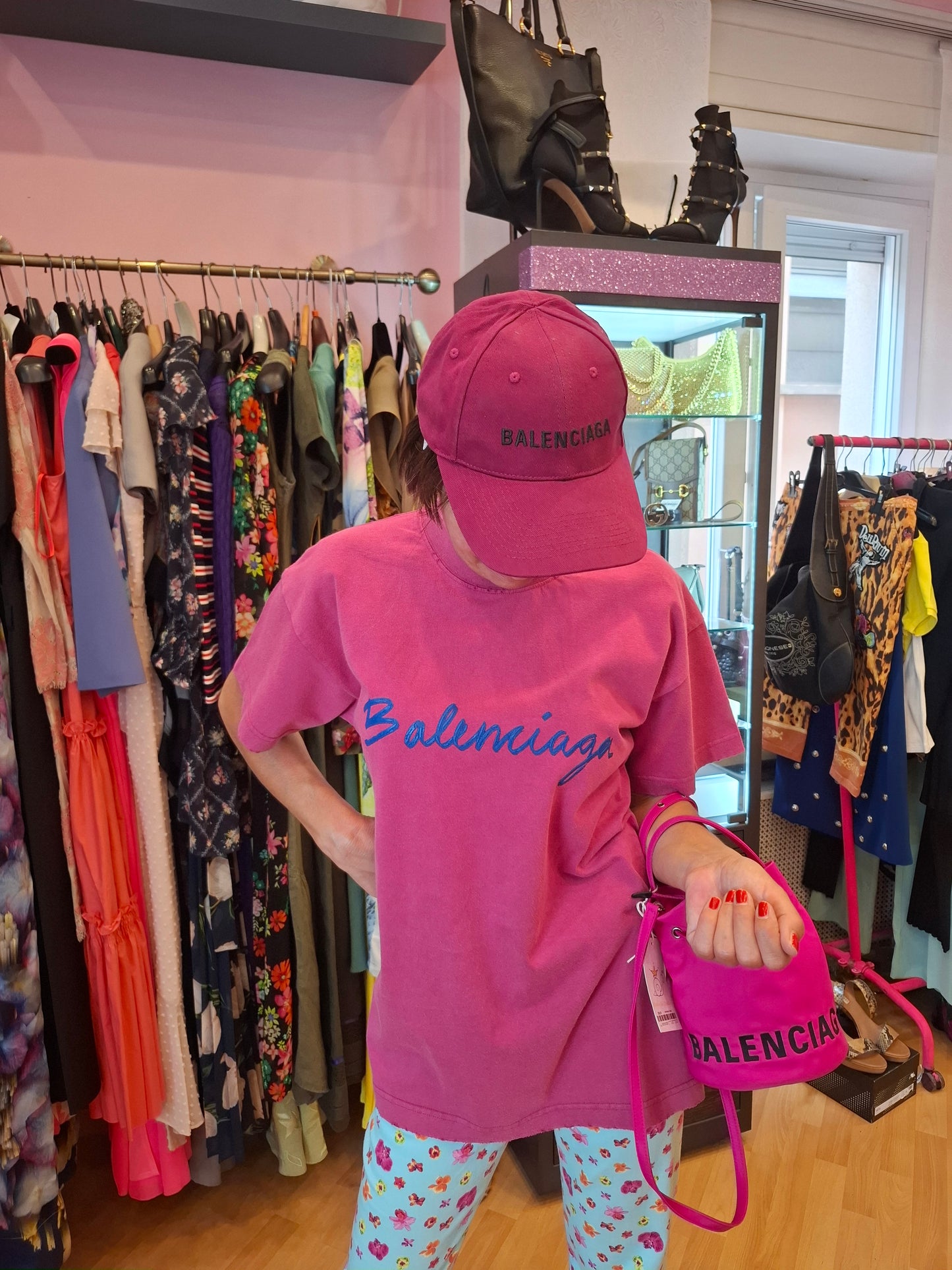T-shirt Balenciaga tg xs nuova con cartellino unisex