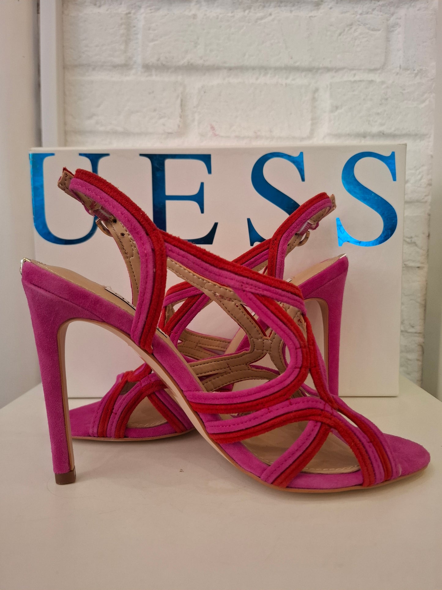 Tacchi Guess nuovi n*37